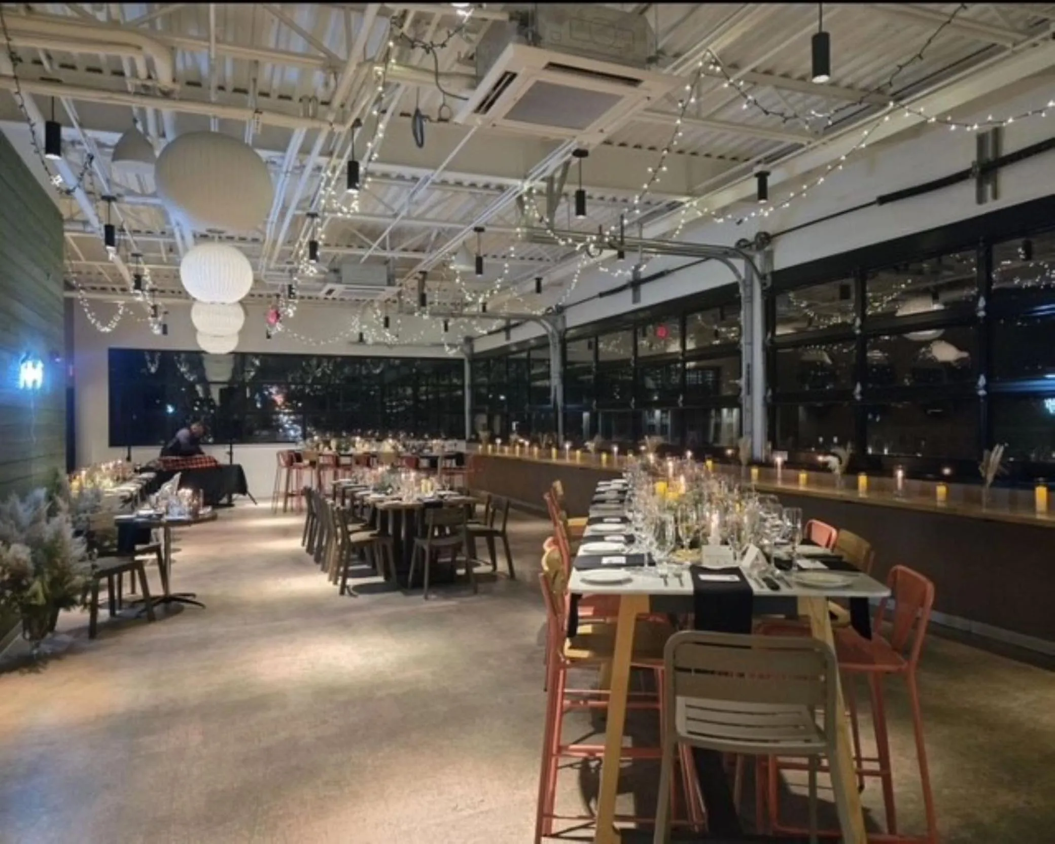 Restaurant/places to eat in TRYP by Wyndham Pittsburgh/Lawrenceville