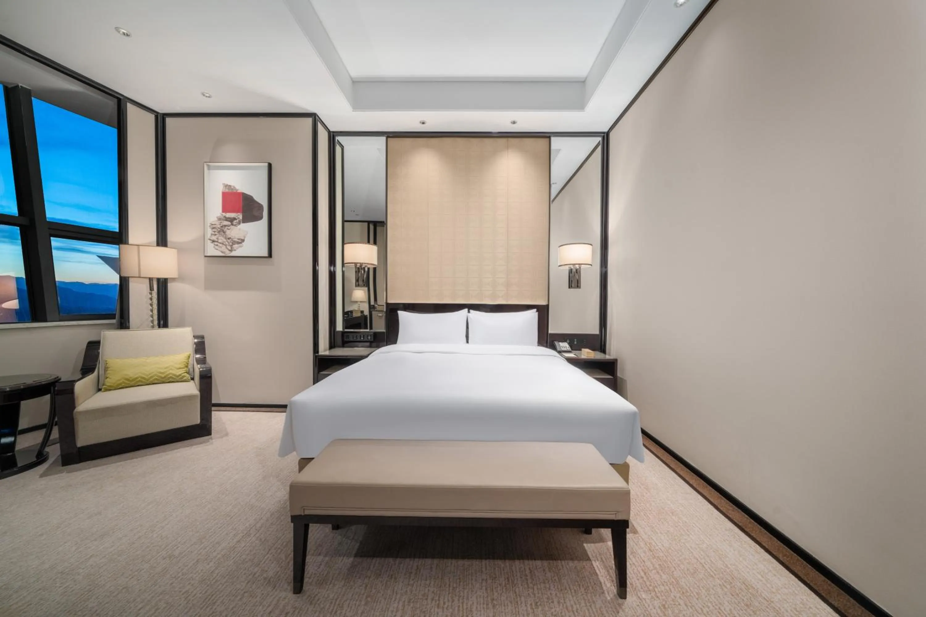 Bed in Howard Johnson Plaza Ningbo