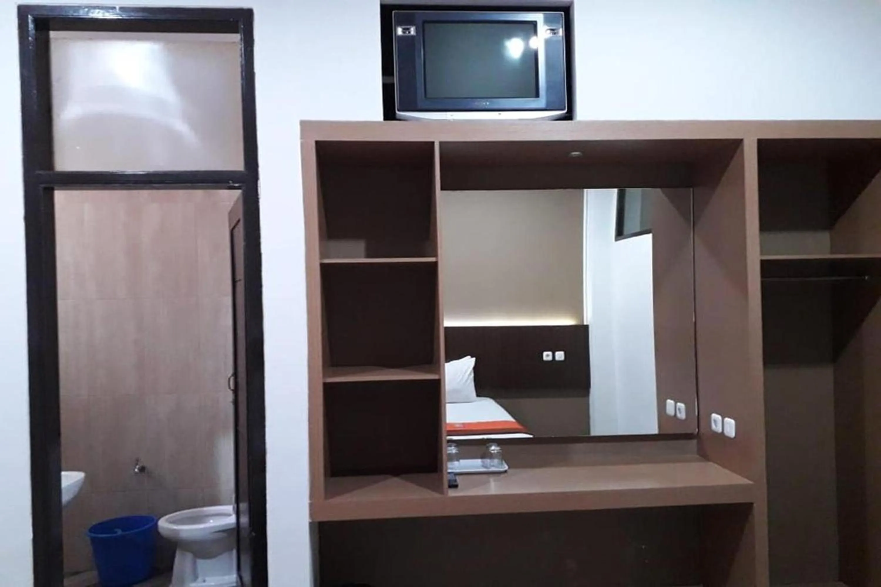 Bedroom in Hotel Bumi Makmur Indah