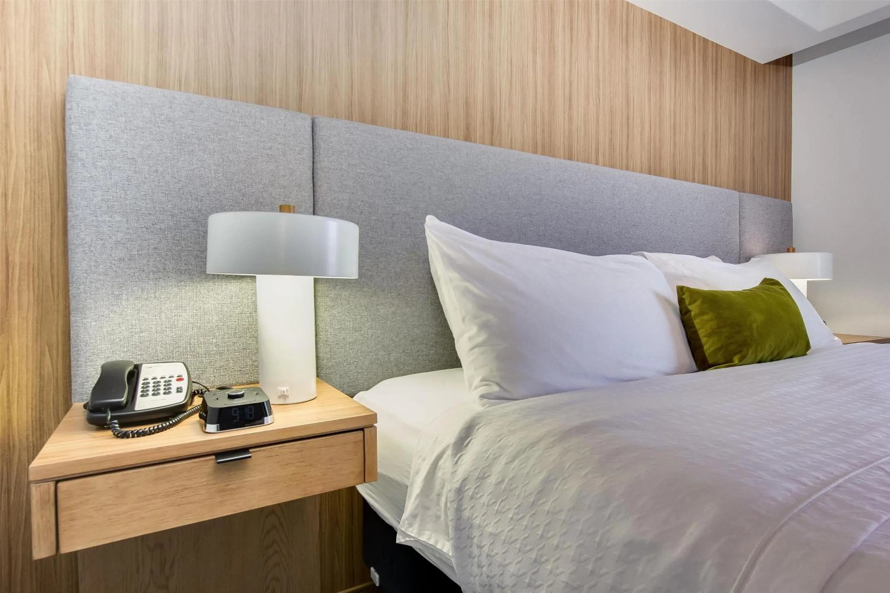 Bed in Homewood Suites by Hilton Louisville-East