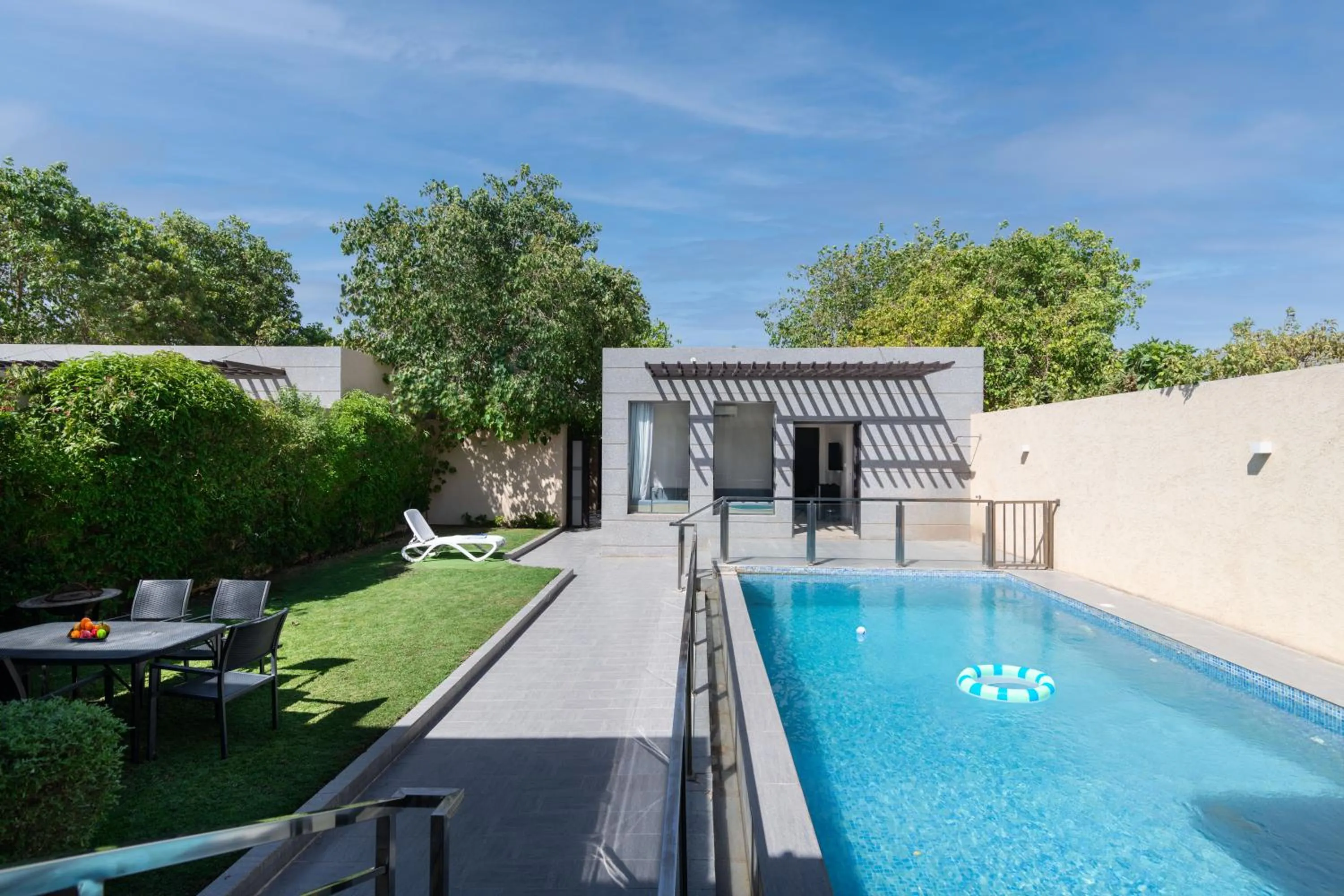 The Corner Hotel Resorts - Riyadh