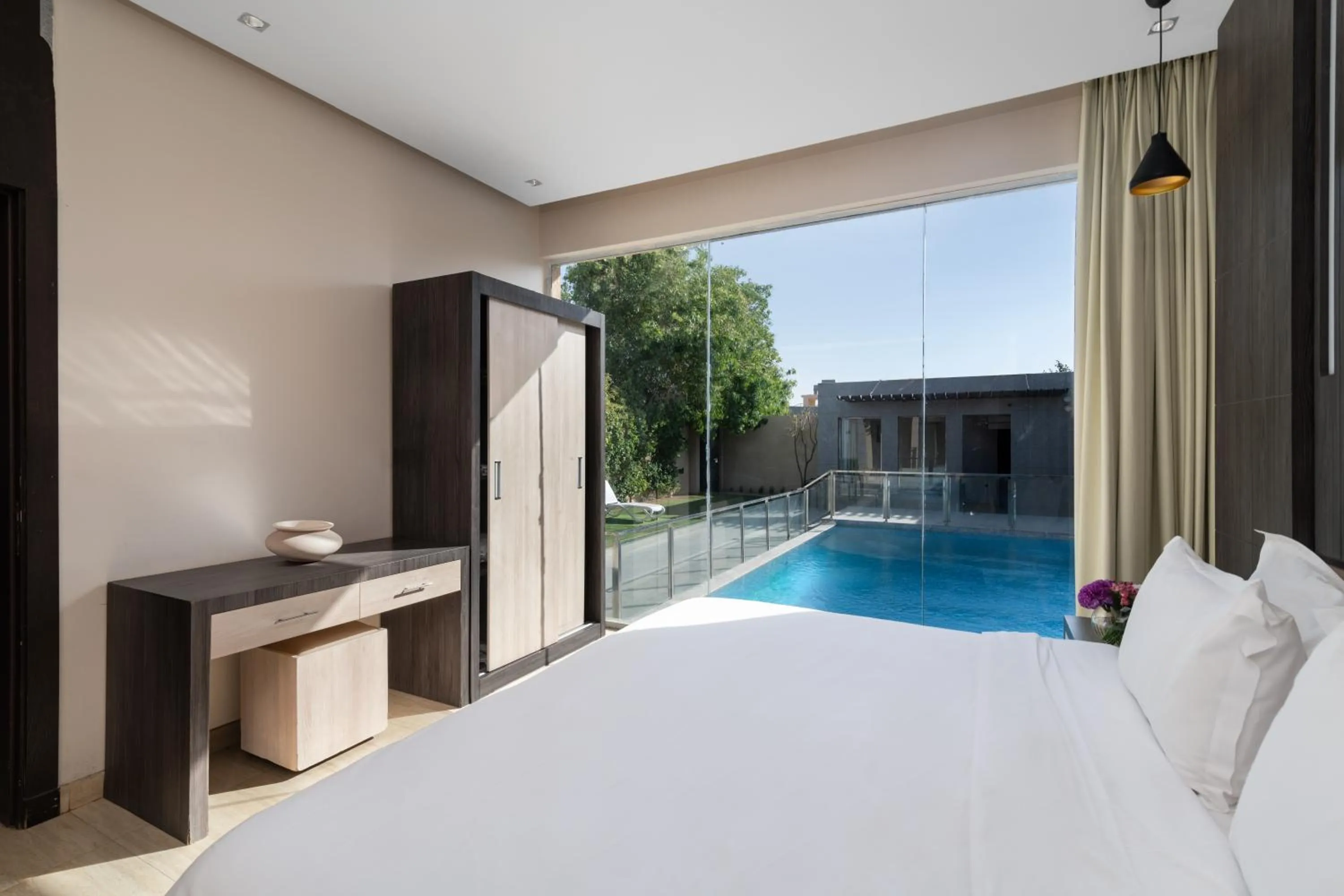 The Corner Hotel Resorts - Riyadh