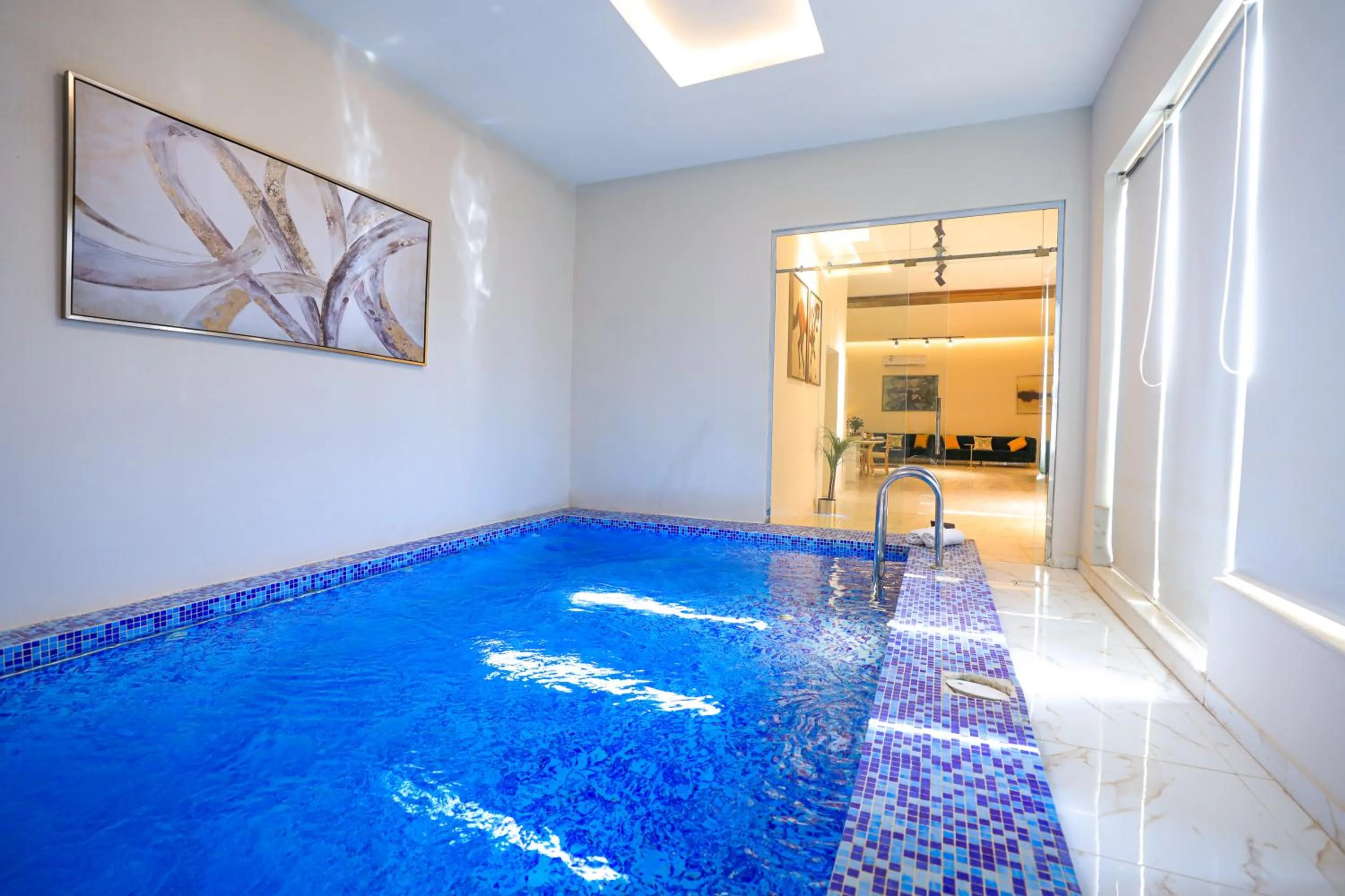 The Corner Hotel Resorts - Riyadh