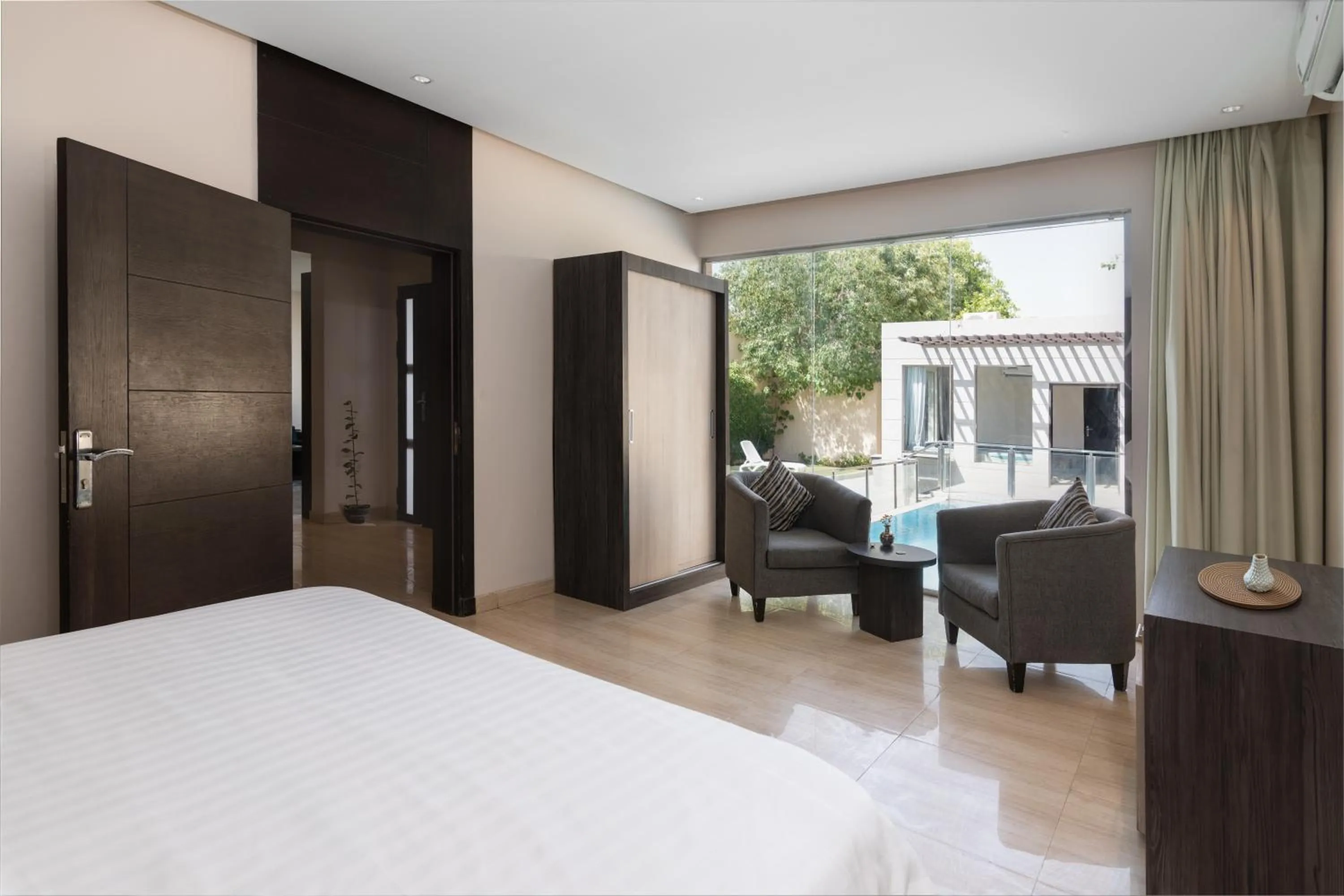 The Corner Hotel Resorts - Riyadh