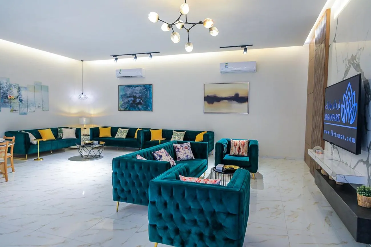 The Corner Hotel Resorts - Riyadh