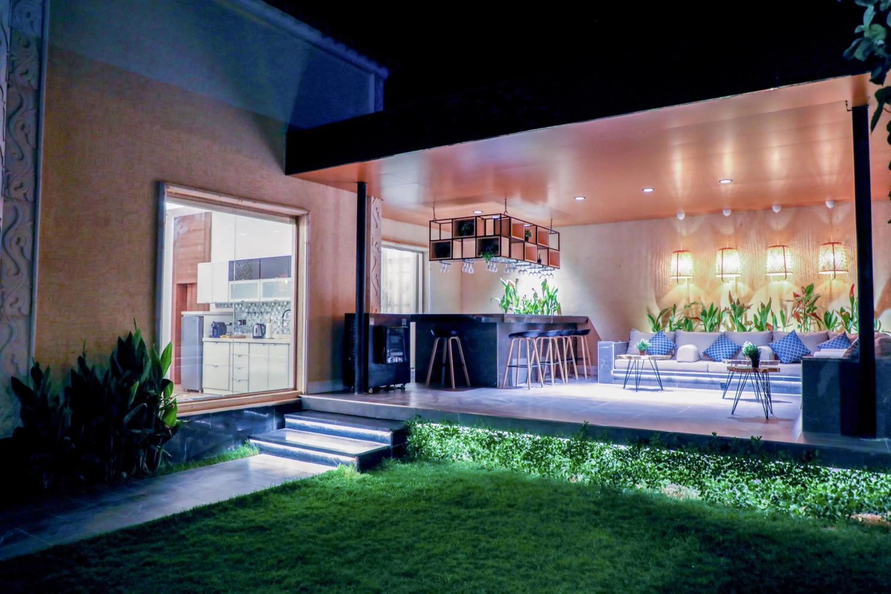 The Corner Hotel Resorts - Riyadh