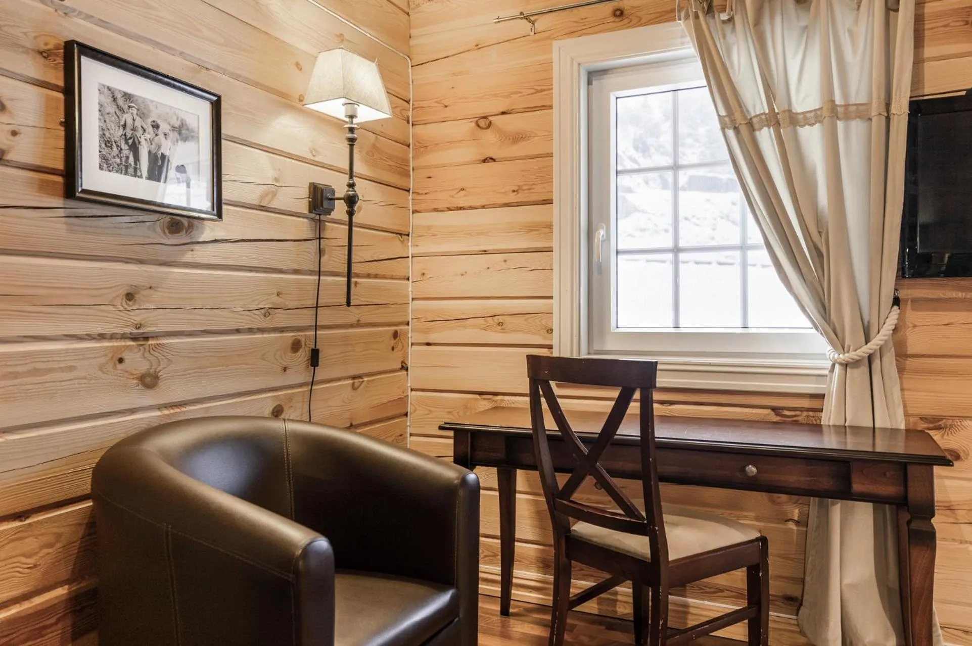 Seating area in Namsentunet