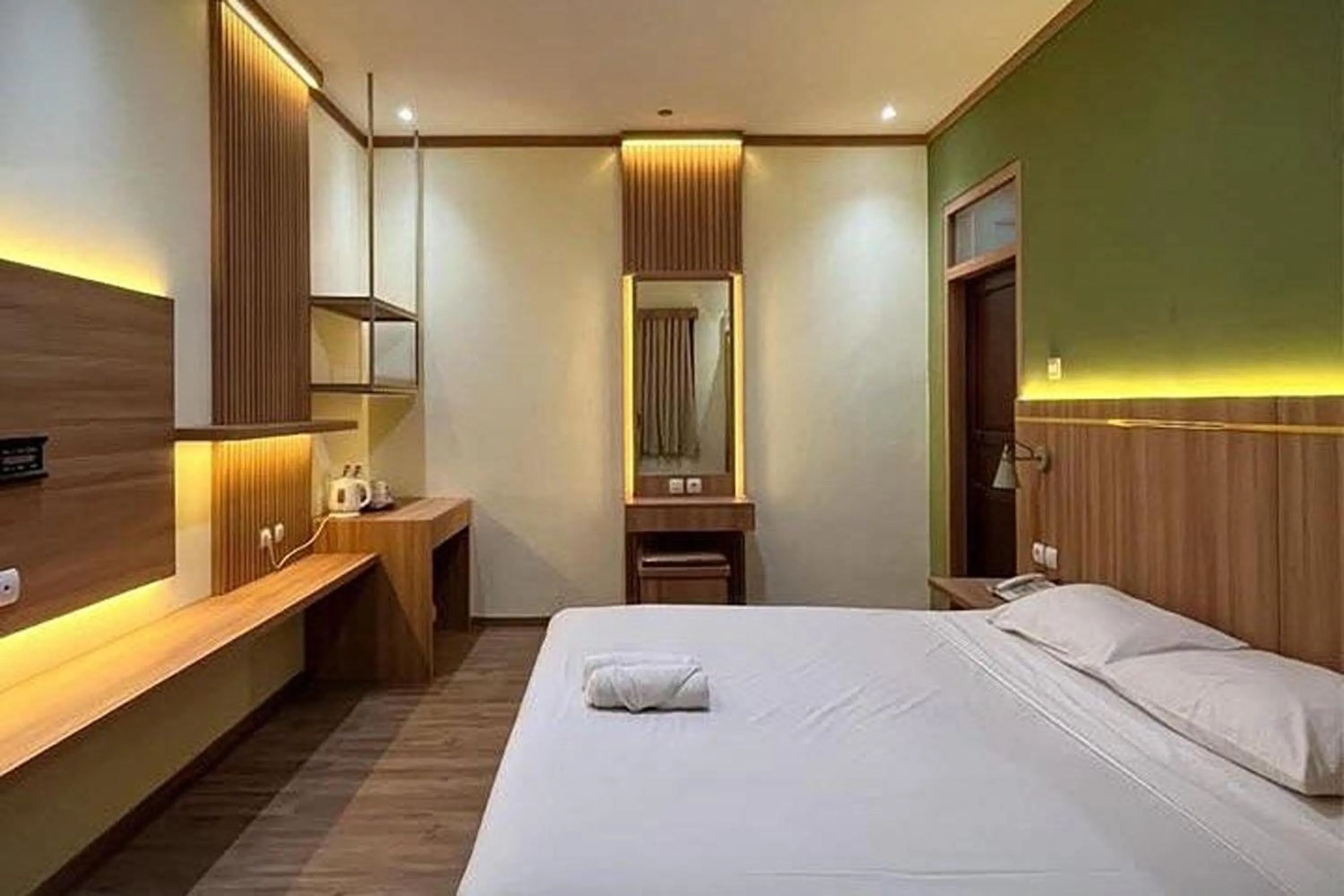 Bed in Citere Resort Hotel