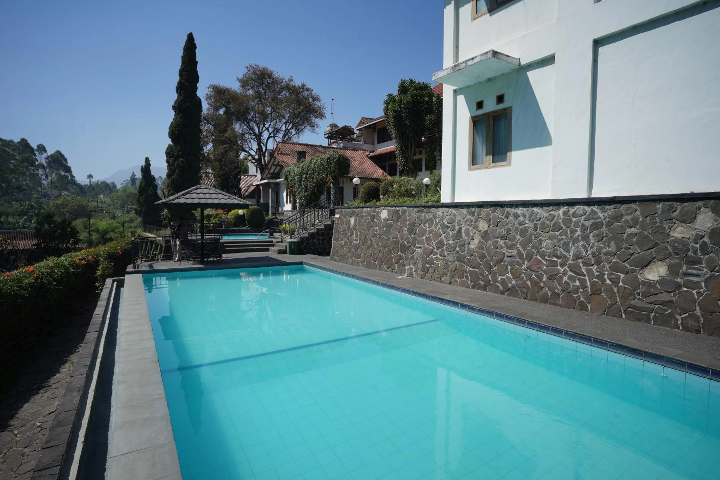 Swimming pool in Citere Resort Hotel