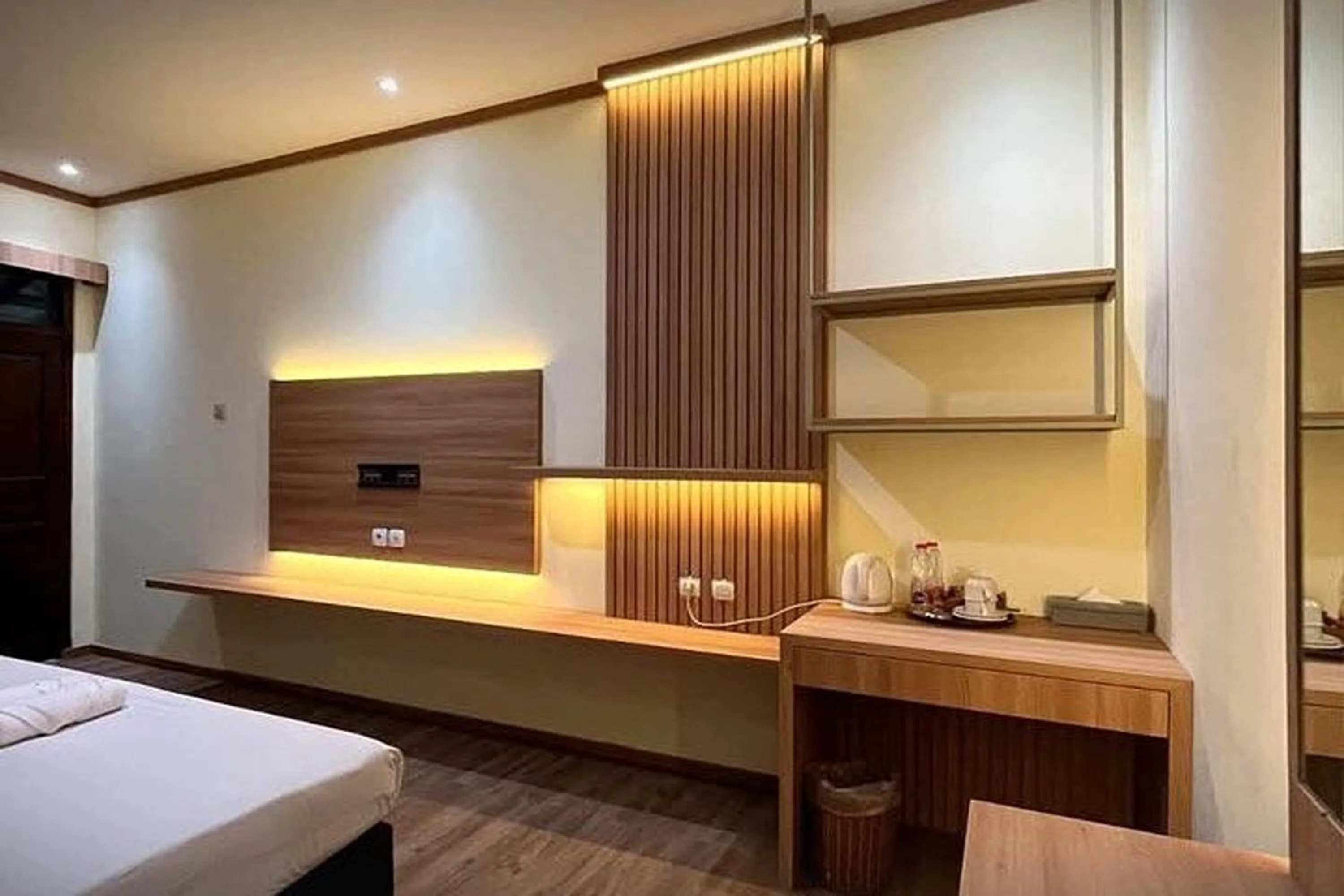 Bed in Citere Resort Hotel