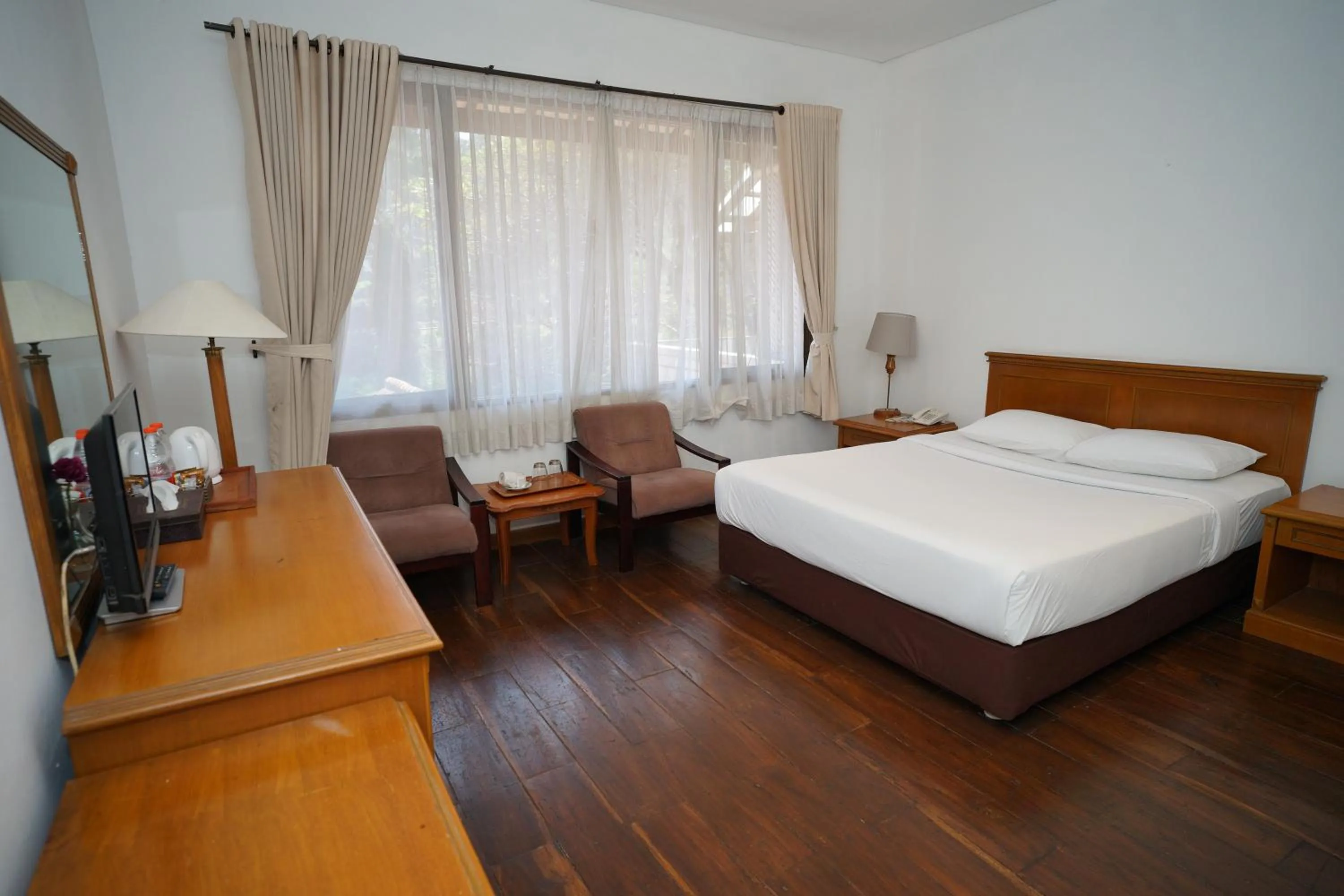 Bed in Citere Resort Hotel