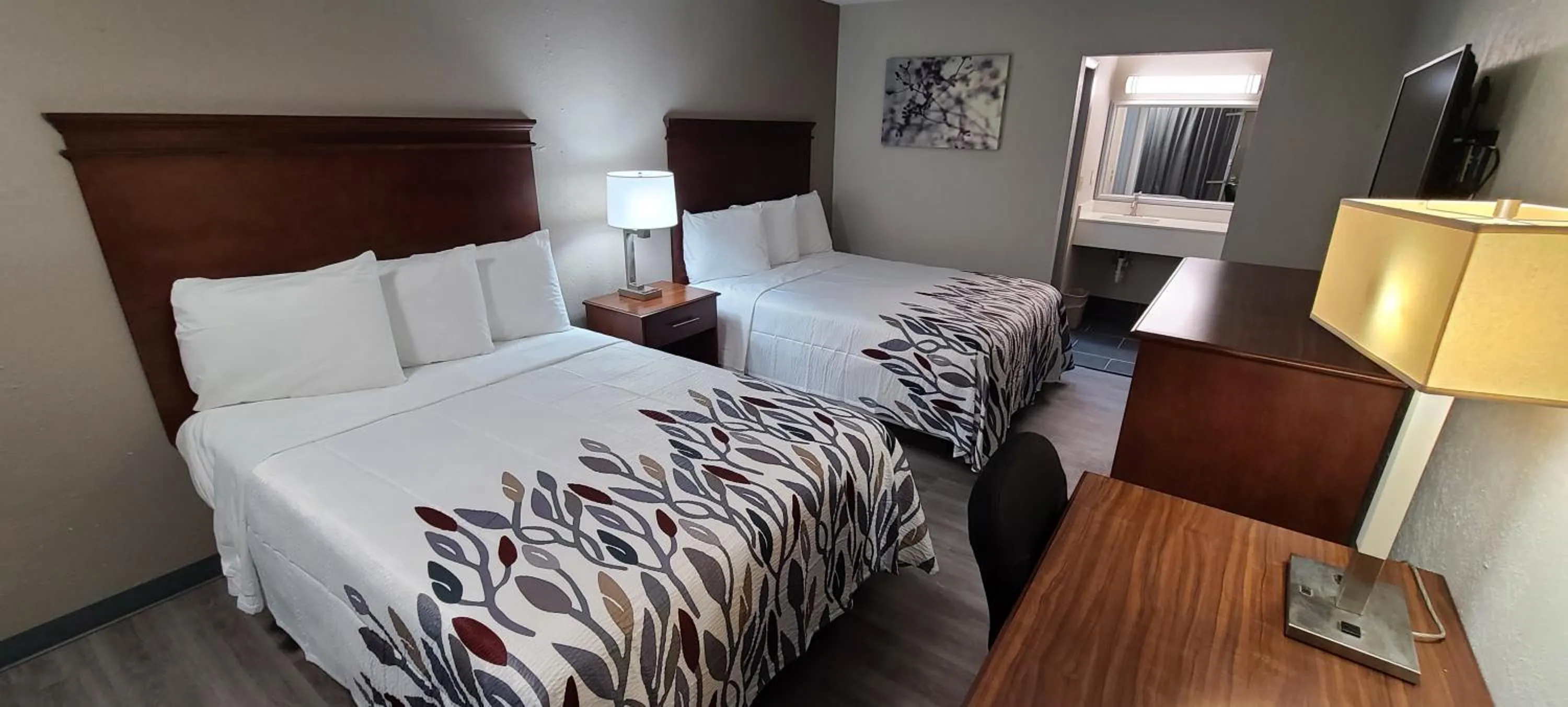 Bedroom, Bed in Red Roof Inn LaGrange