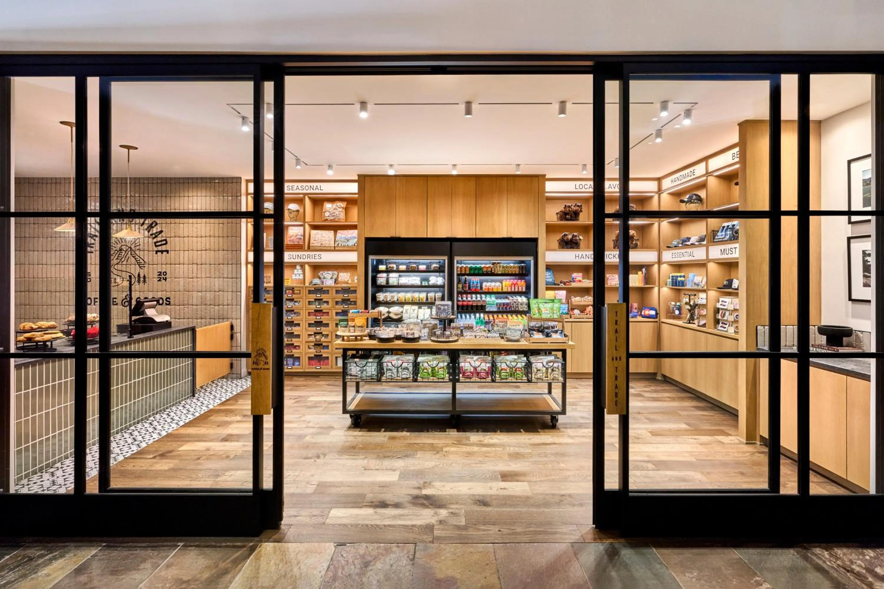 Restaurant/places to eat in Omni Interlocken Hotel