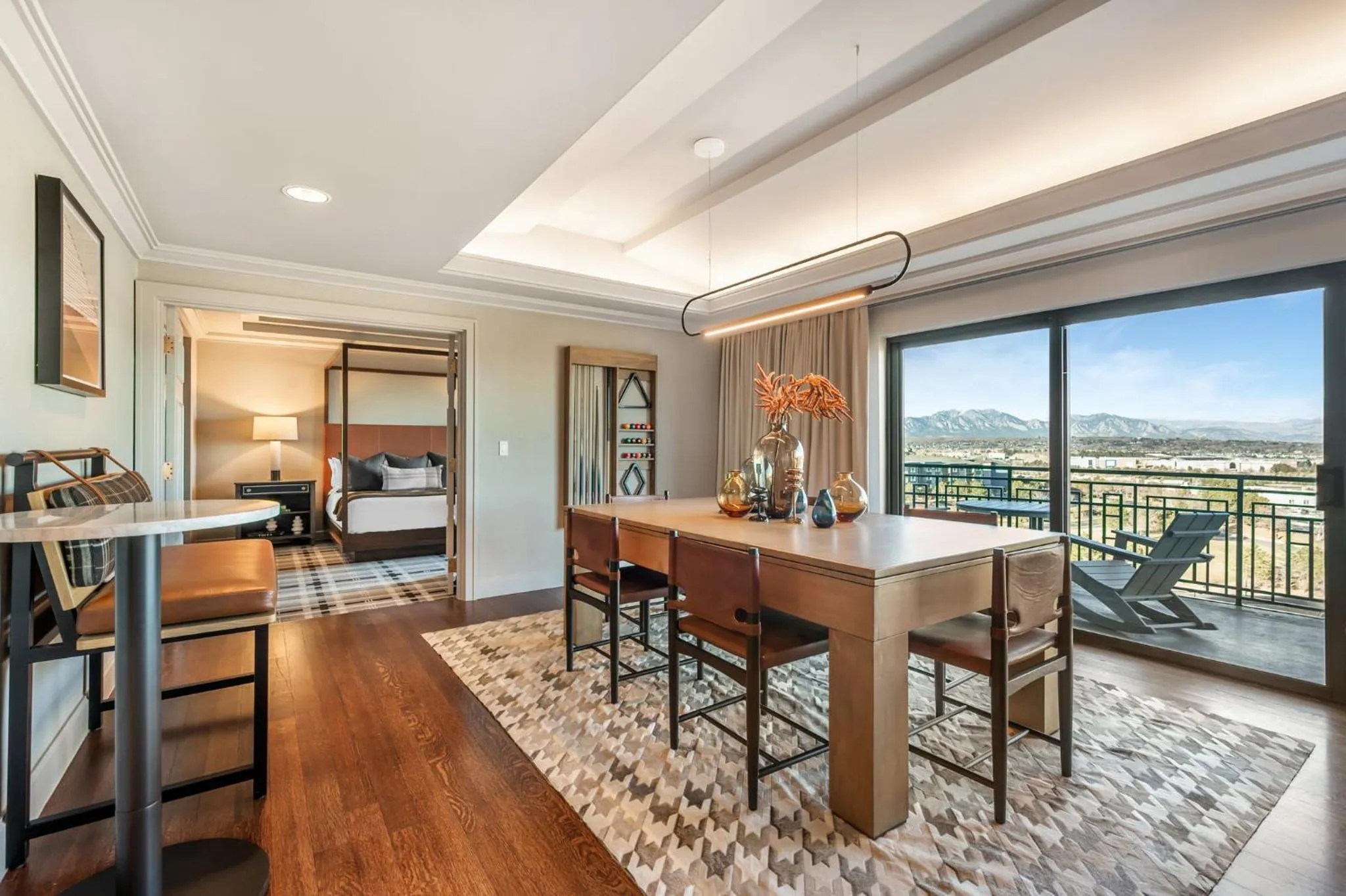 Photo of the whole room in Omni Interlocken Hotel