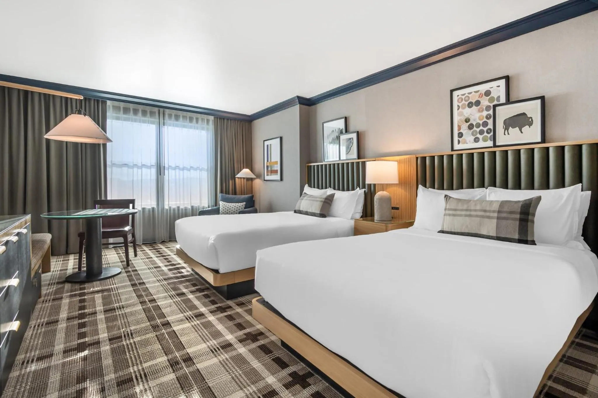 Photo of the whole room, Bed in Omni Interlocken Hotel