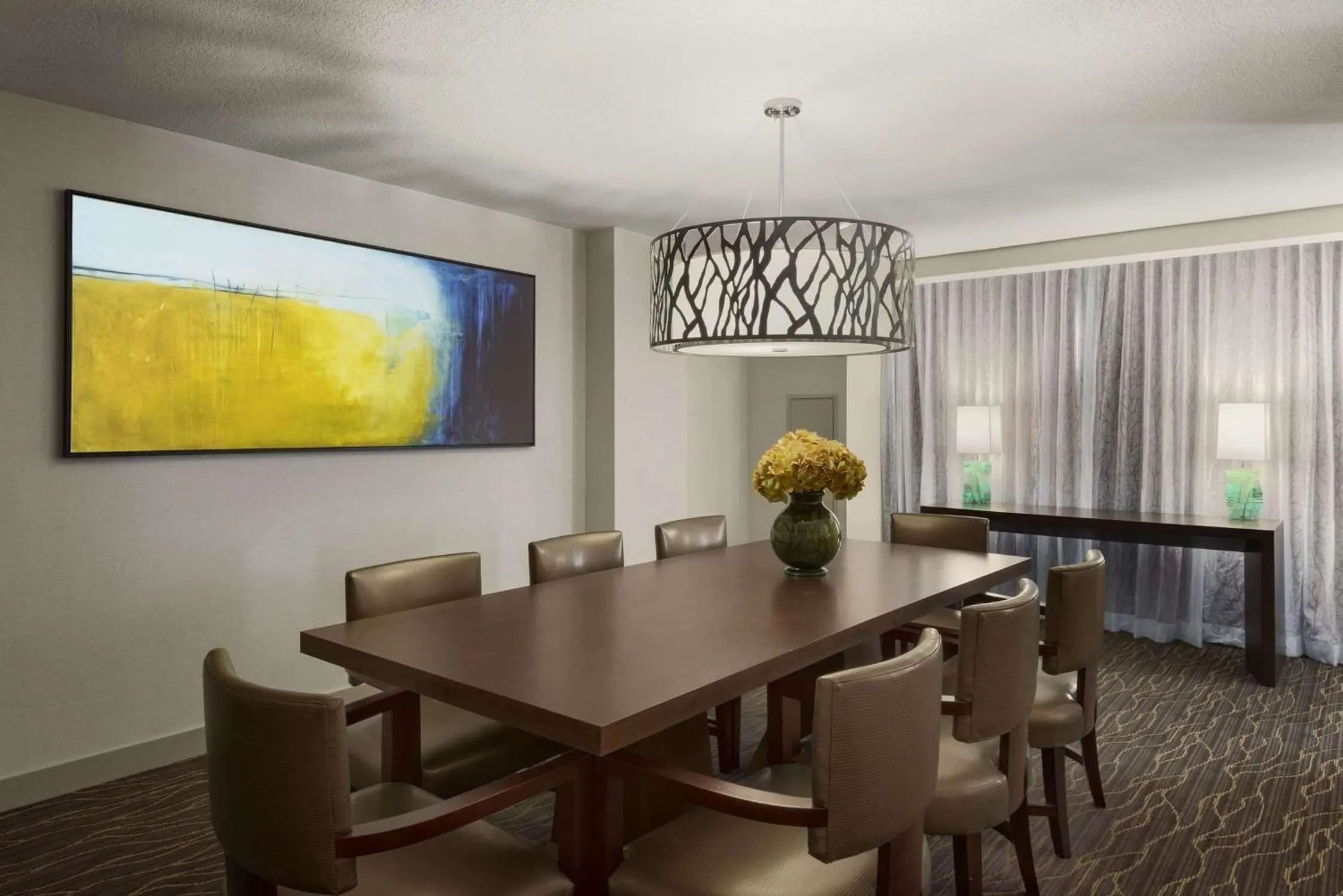 Photo of the whole room in Hilton Salt Lake City Center