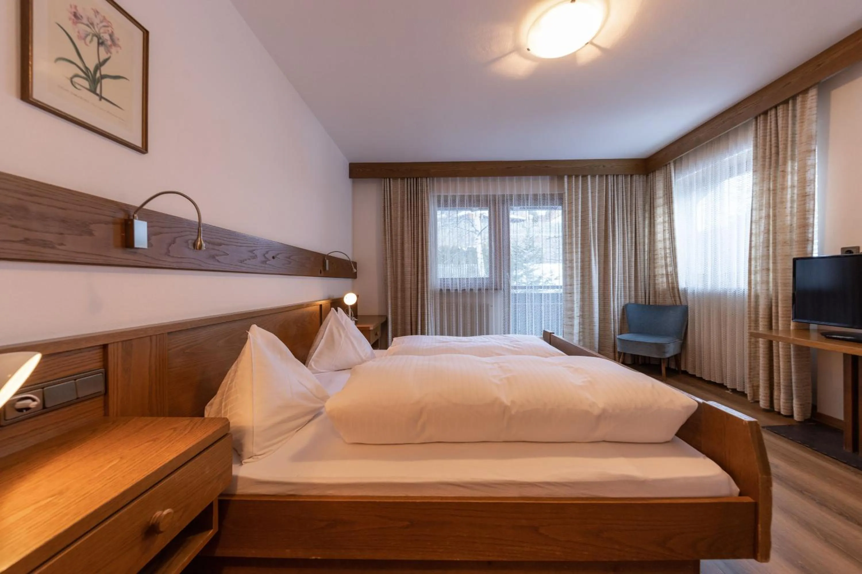 Photo of the whole room, Bed in Hotel Fines