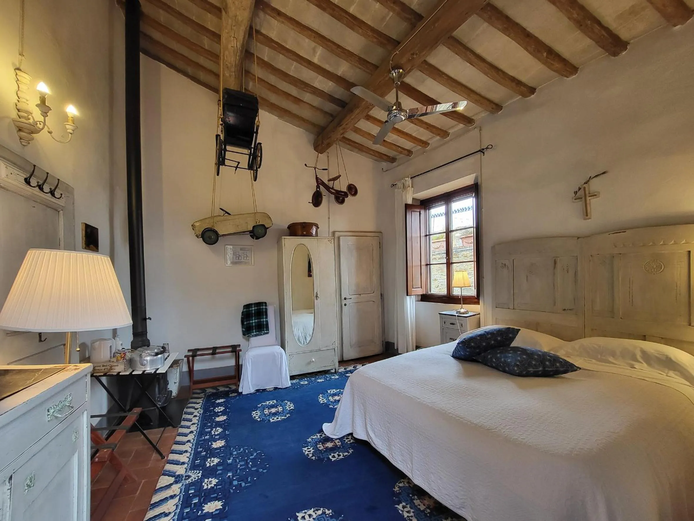 Photo of the whole room, Bed in Le Terrazze Del Chianti b&b Residenza d'Epoca e di Charme