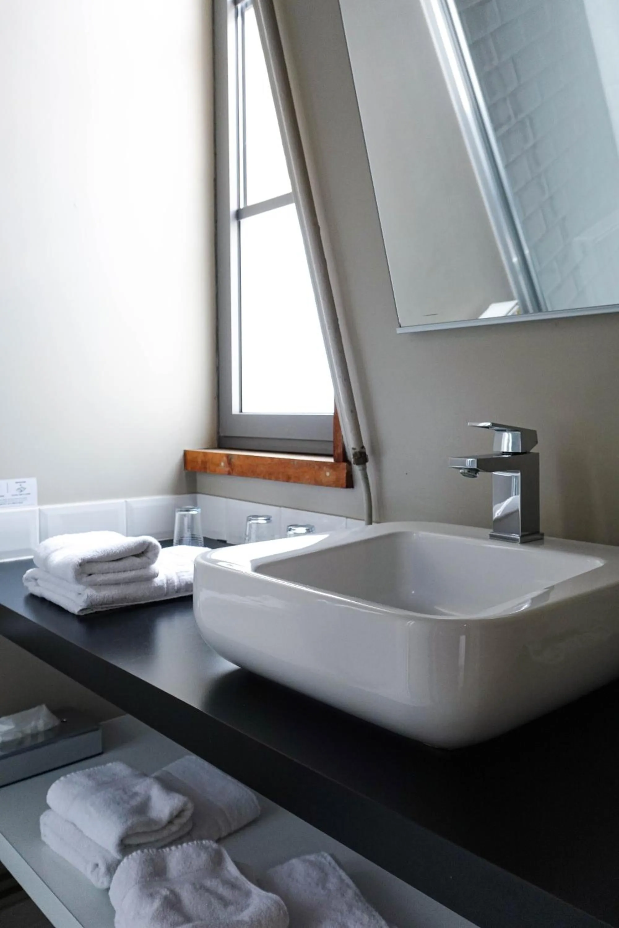 Bathroom in Hôtel - Restaurant Au Tonnelier