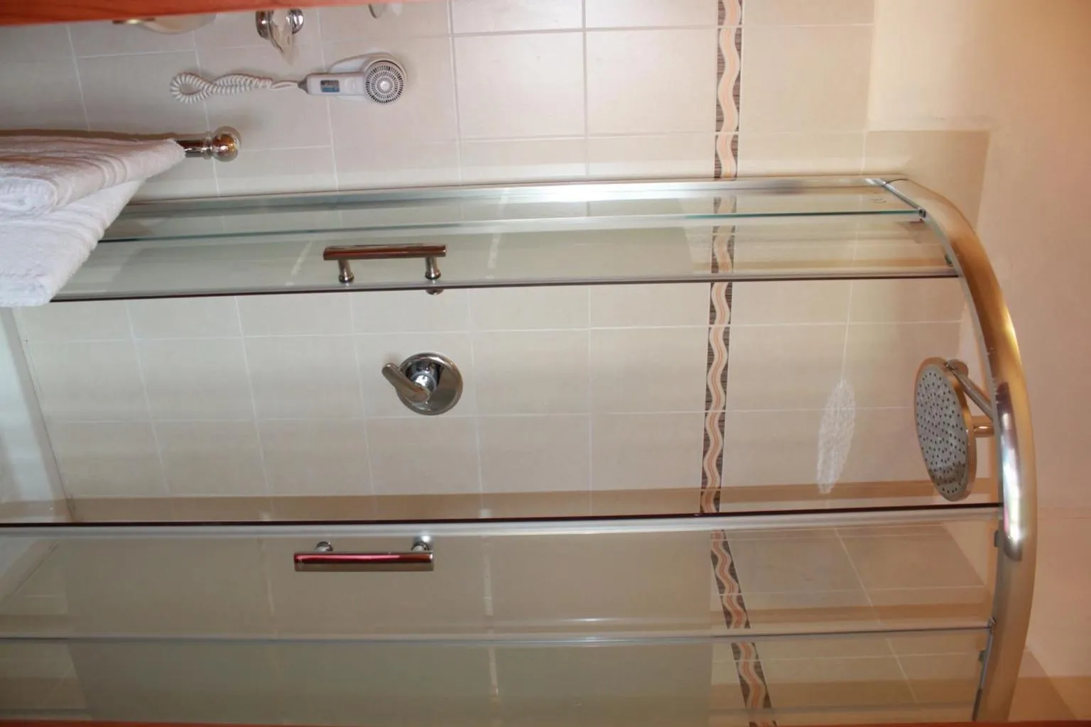 Bathroom in Albergo Paradiso