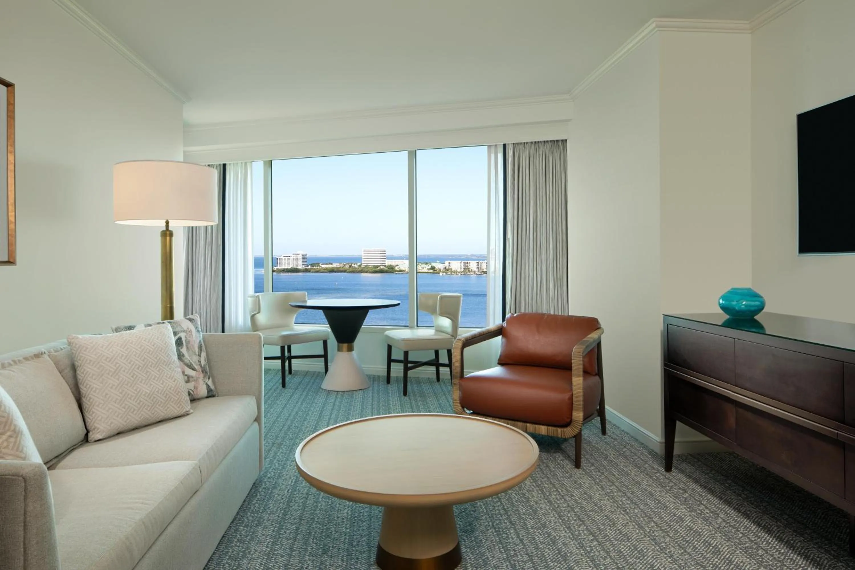 Photo of the whole room in Grand Hyatt Tampa Bay
