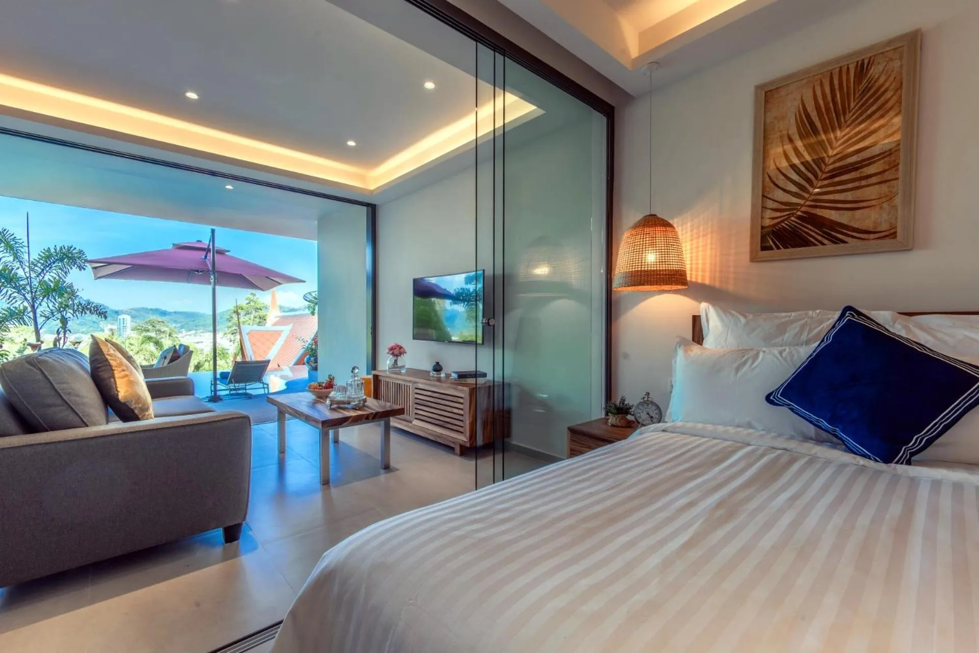 Pool view, Bed in Patong Heights