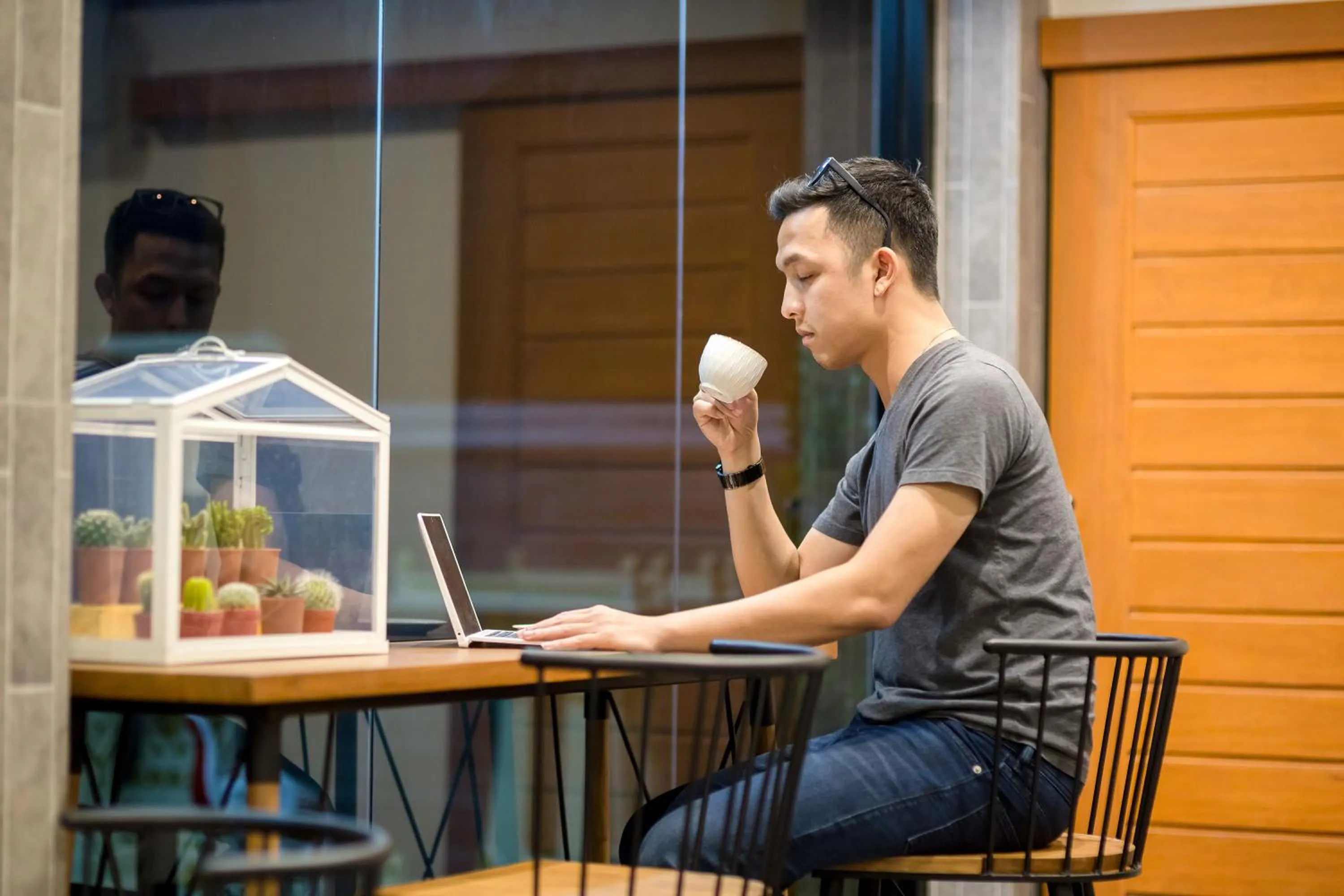 Food and drinks in Suthep Home & Hostel