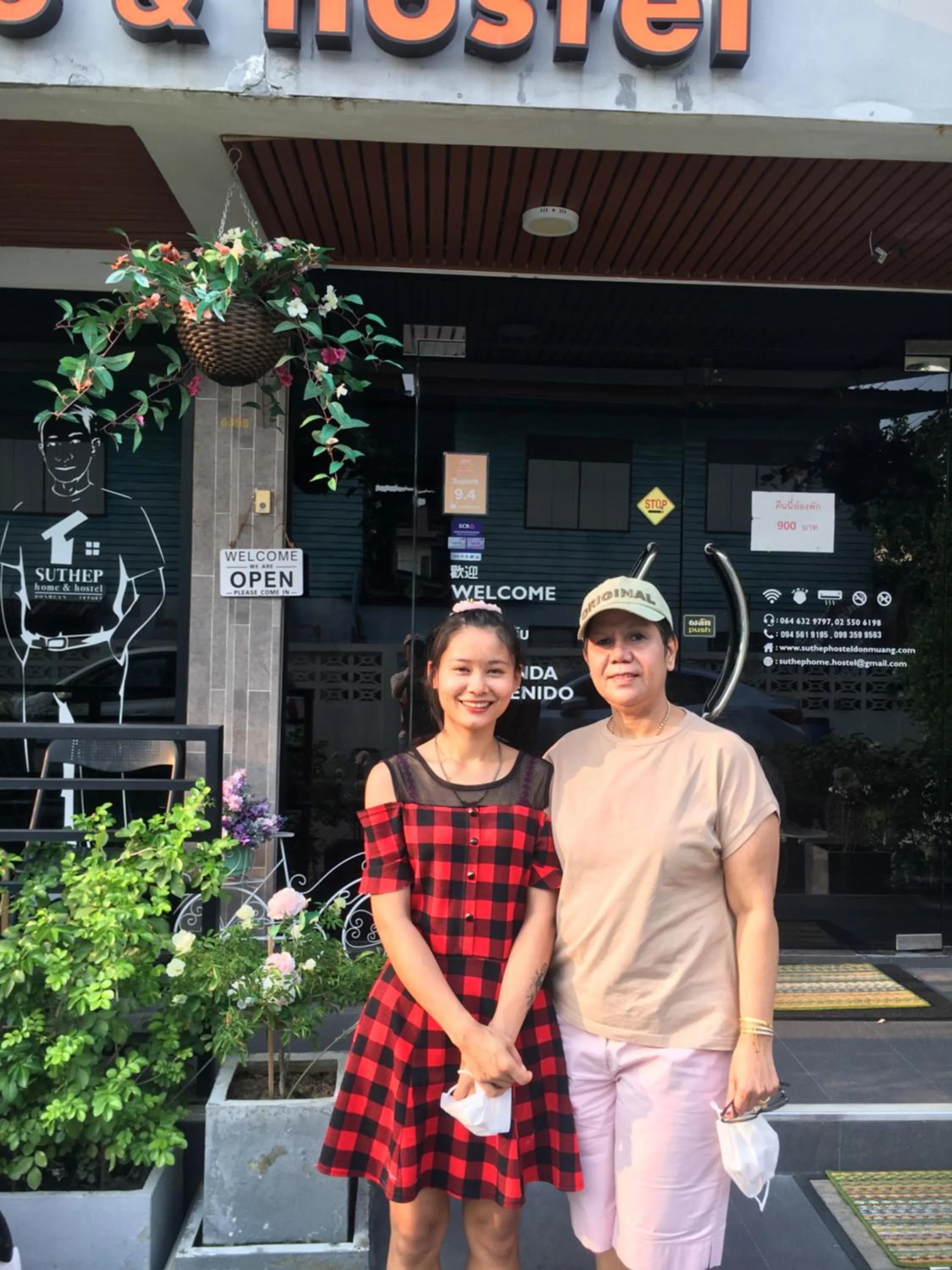 Guests in Suthep Home & Hostel