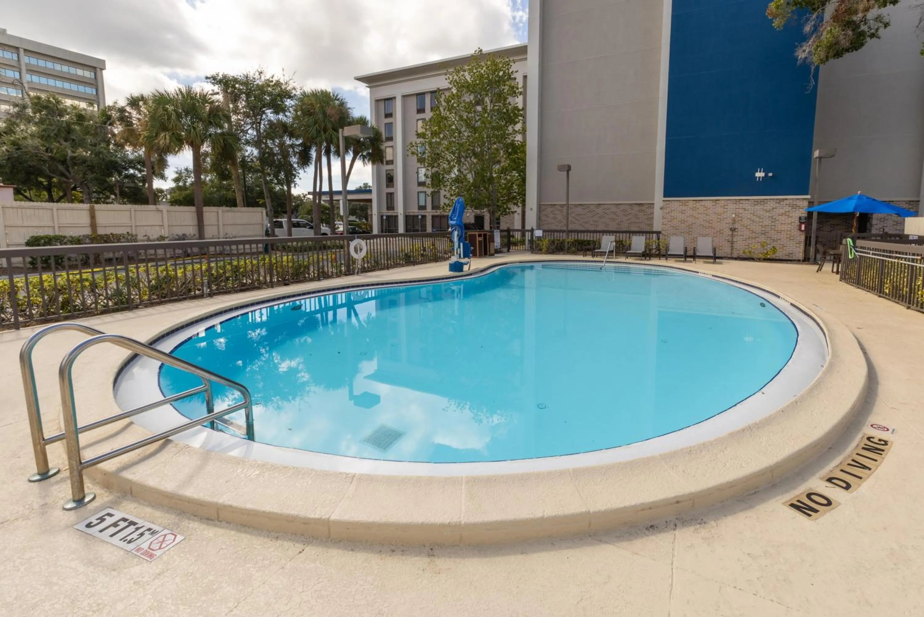Pool view in Hampton Inn Tampa International Airport/Westshore