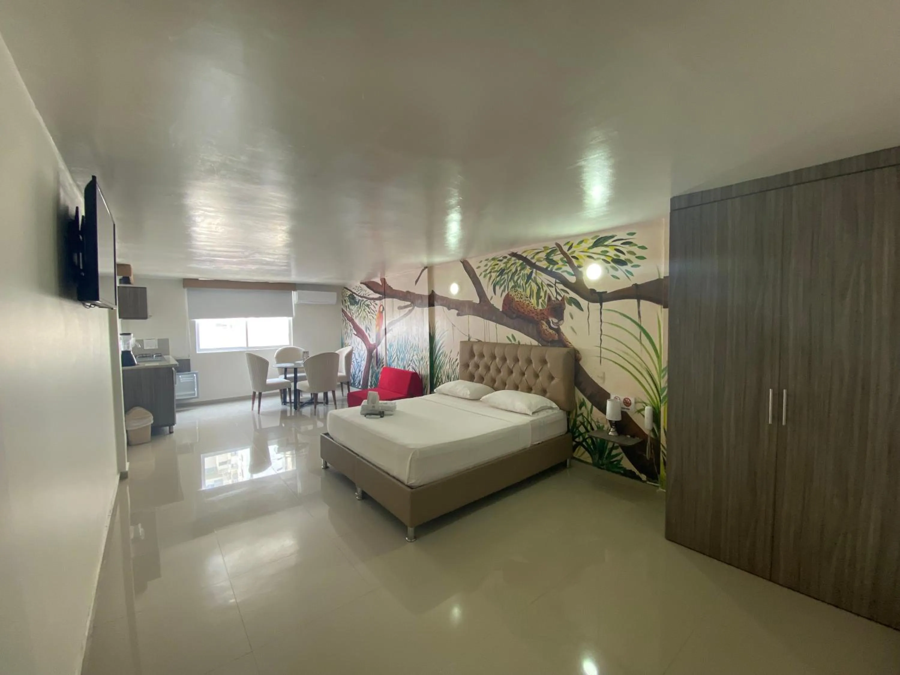 Breakfast, Bed in Hotel Hernández CTG