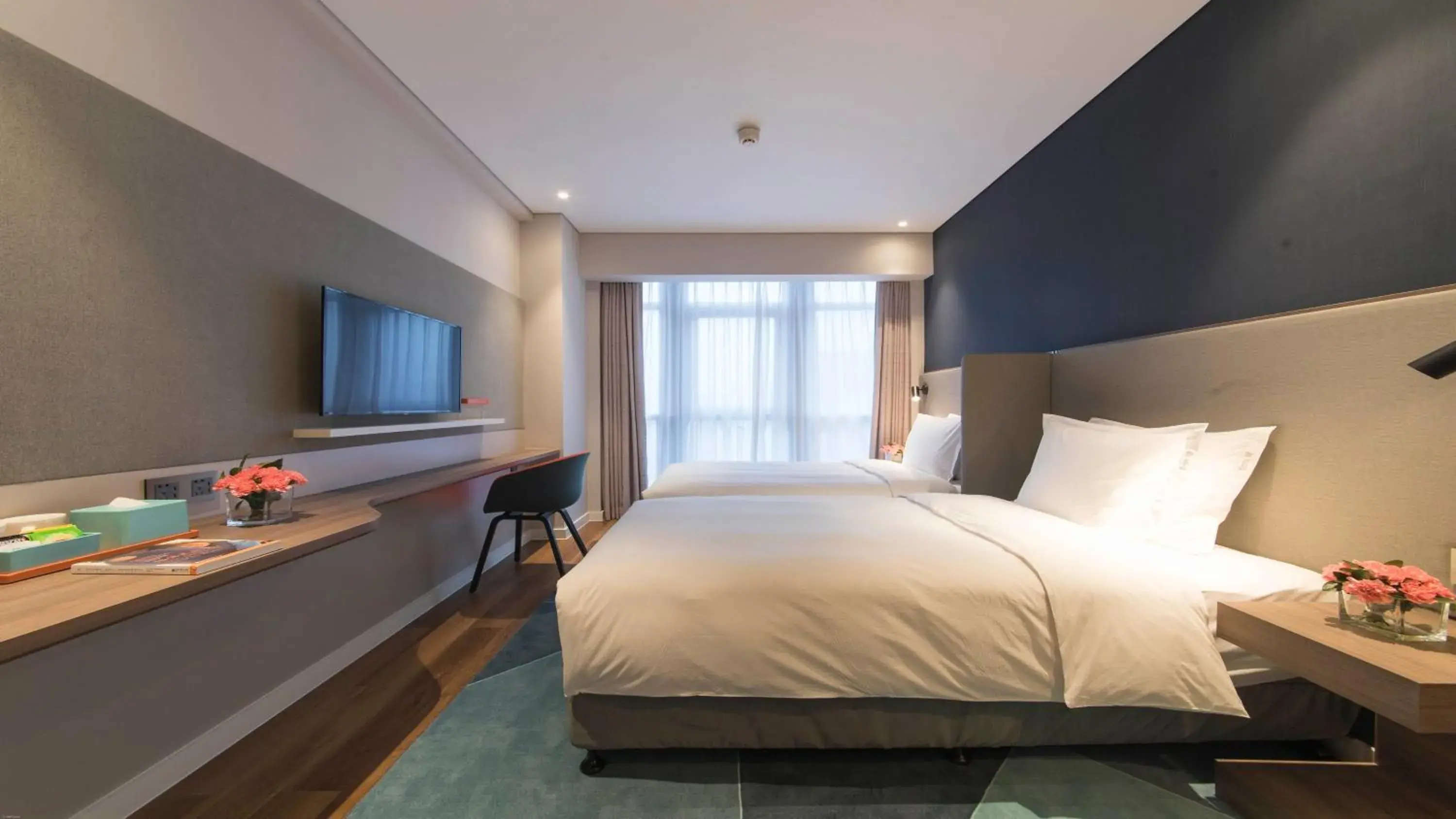 Standard Room with Two Single Beds in Holiday Inn Express Liyang Huafu by IHG Standard Room with Two Single Beds in Holiday Inn Express Liyang Huafu by IHG