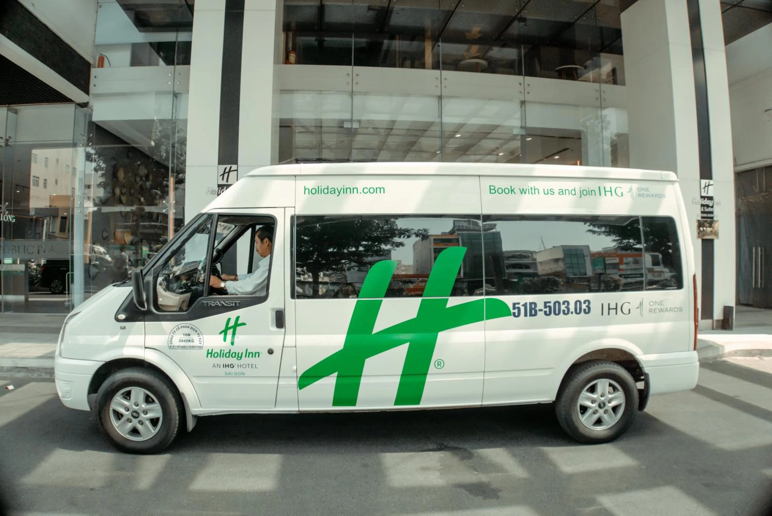 shuttle in Holiday Inn & Suites Saigon Airport by IHG