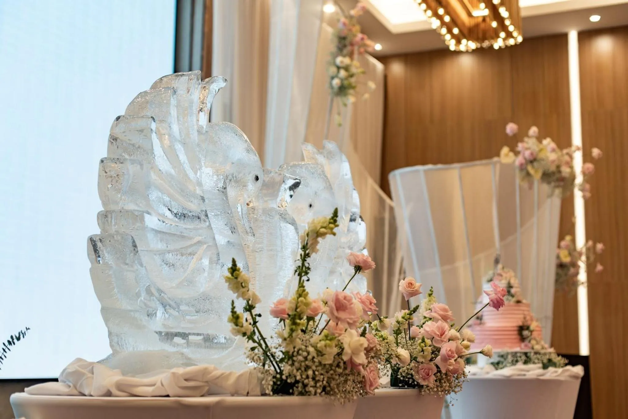 Meeting/conference room in Holiday Inn & Suites Saigon Airport by IHG