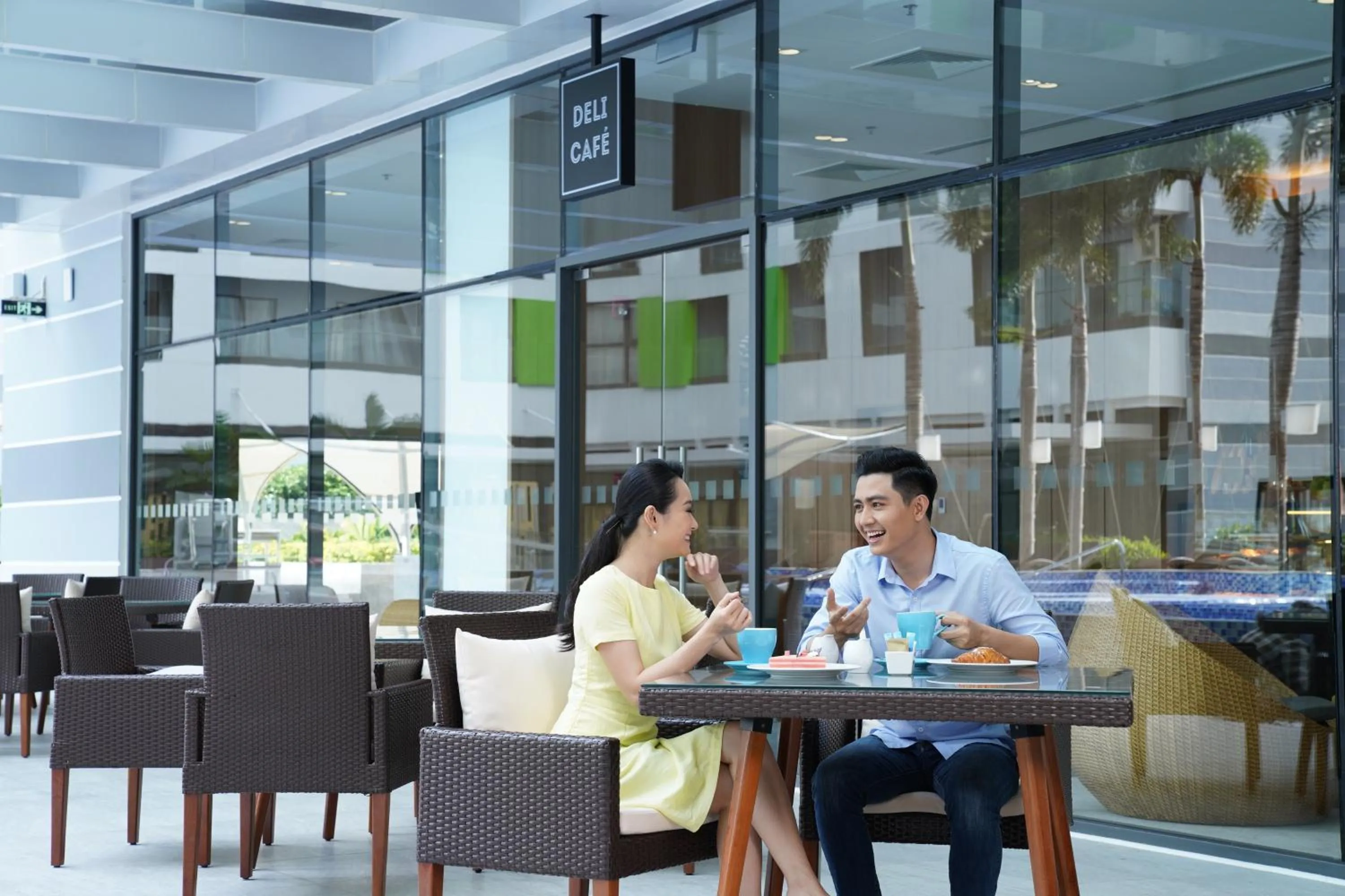 Coffee/tea facilities in Holiday Inn & Suites Saigon Airport by IHG