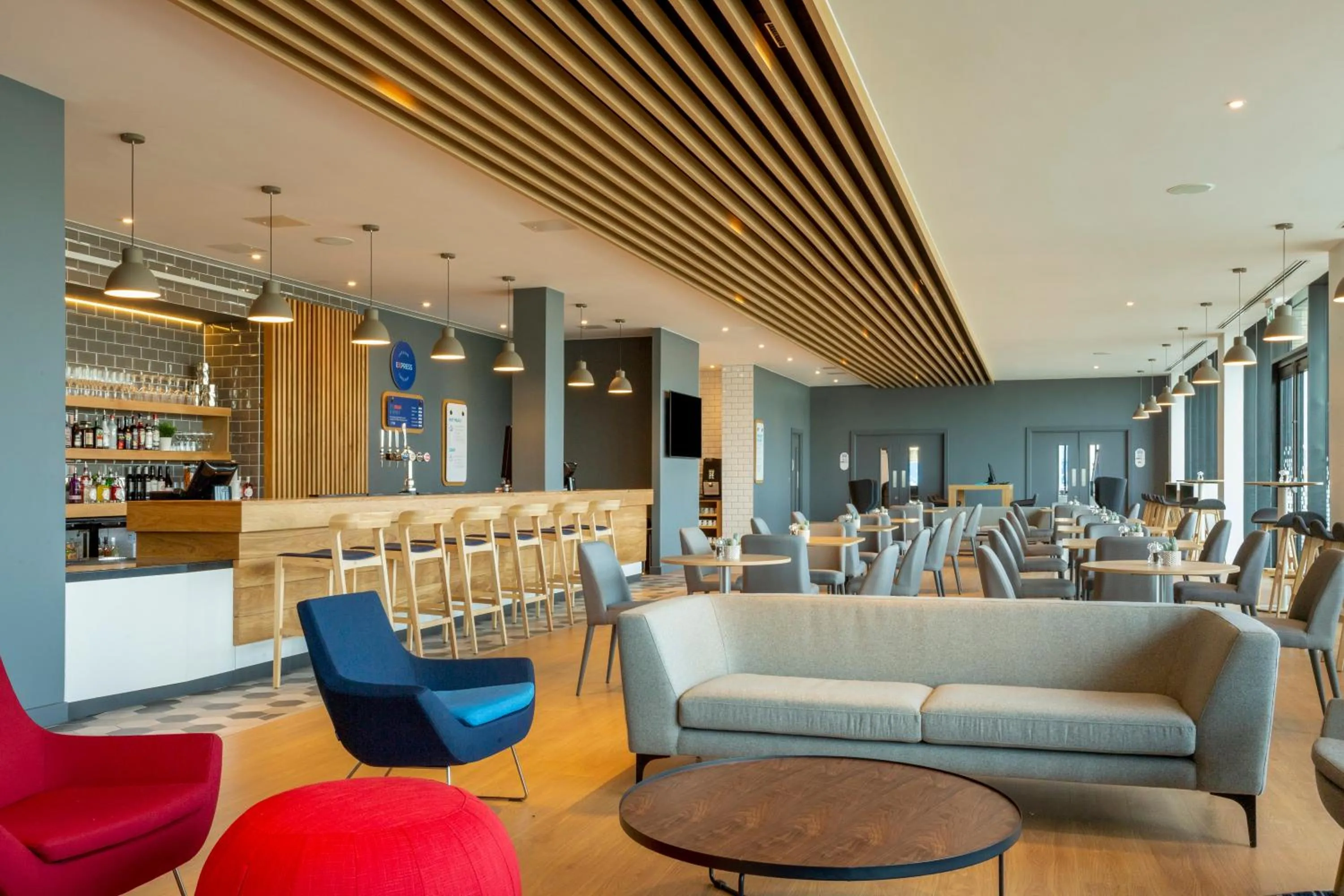 Property building in Holiday Inn Express Bridgwater M5, Jct24 by IHG