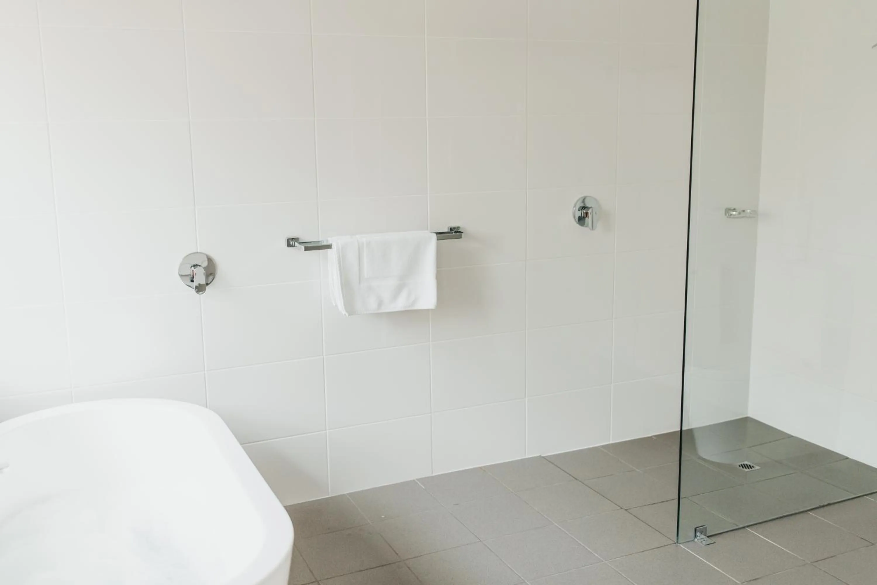 Shower in The Mill Apartments Clare Valley