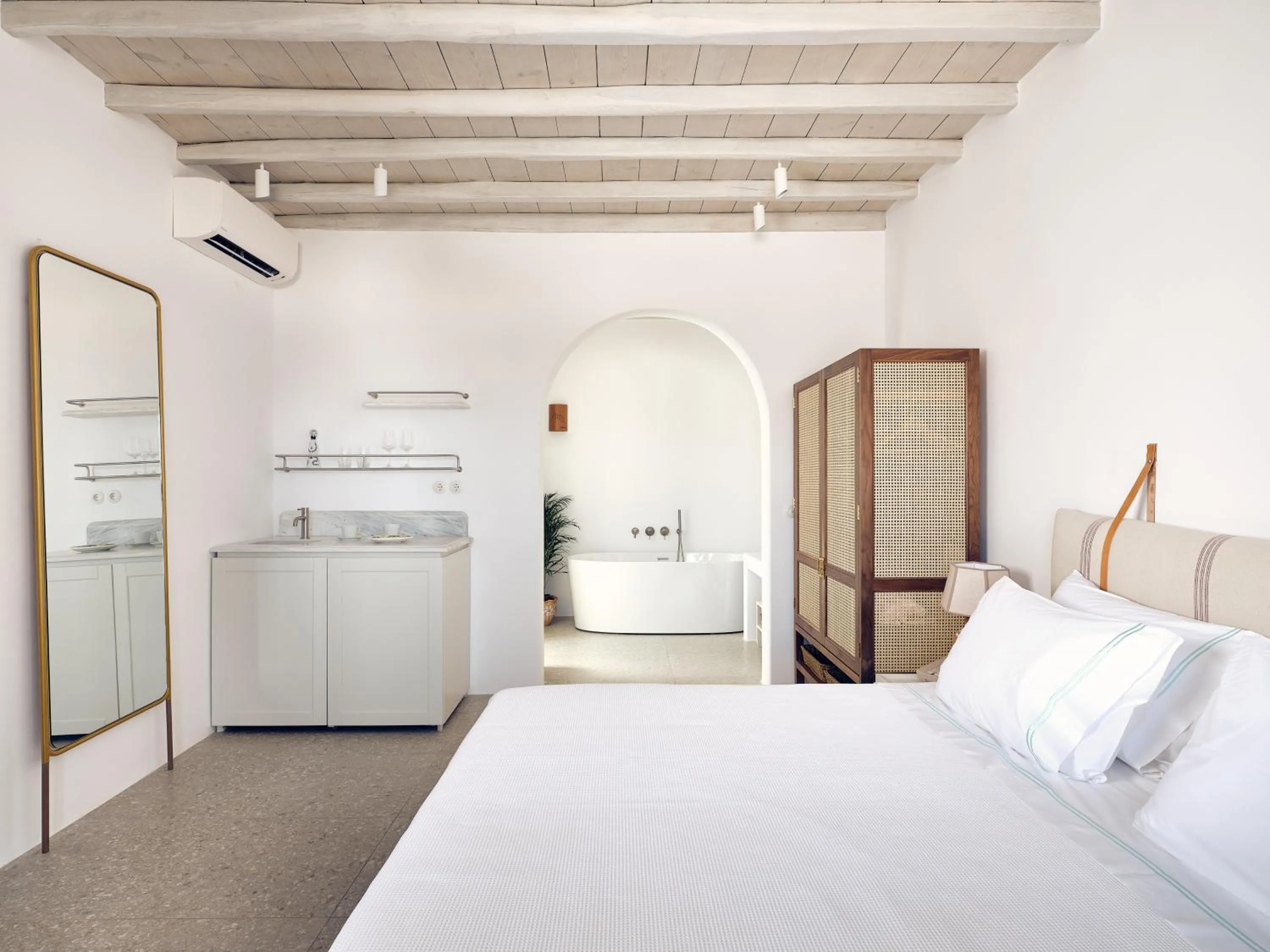 Photo of the whole room, Bed in Belvedere Mykonos - Hilltop Rooms & Suites - The Leading Hotels of the World