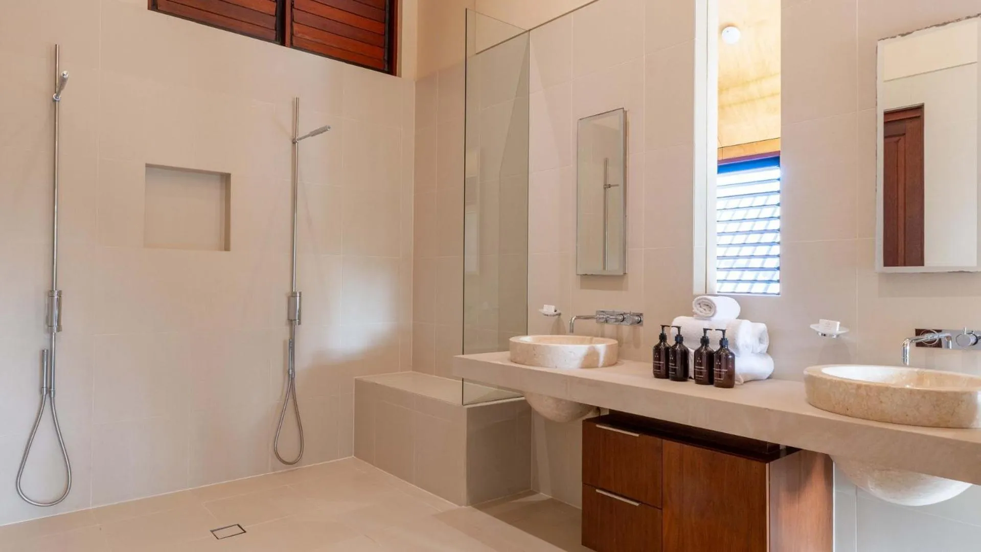 Bathroom in Niramaya Villas and Spa
