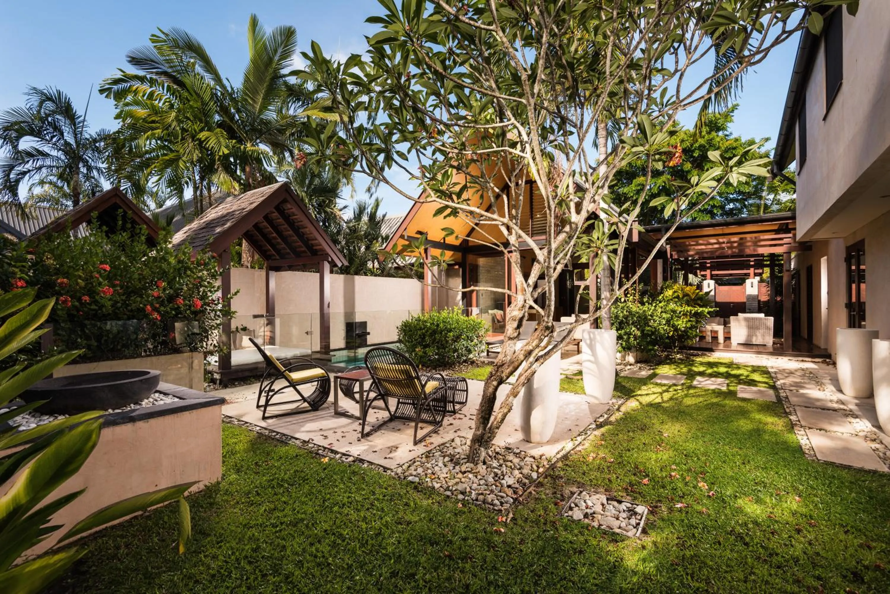 Garden in Niramaya Villas and Spa