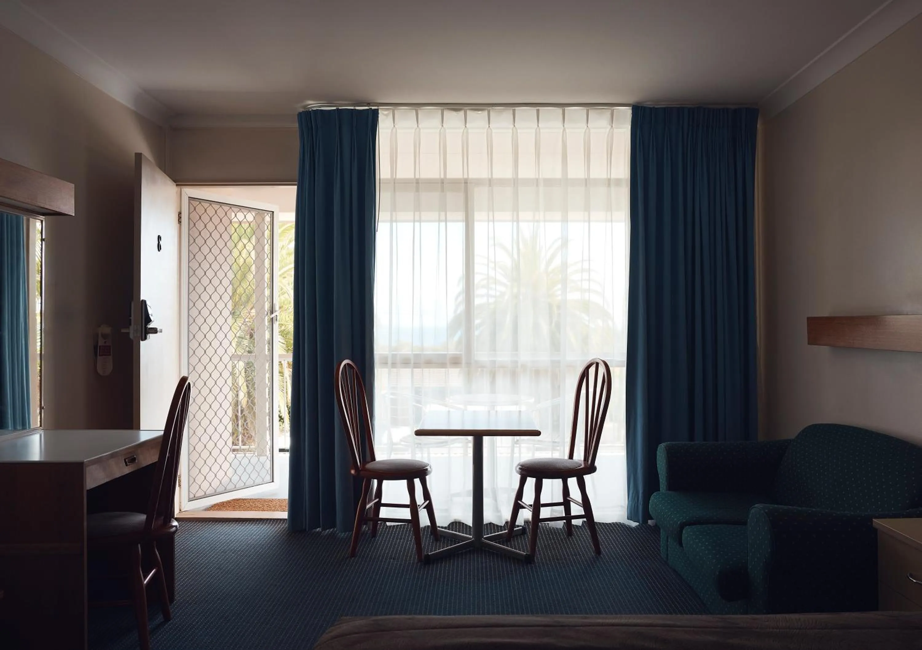 Holiday Lodge Motor Inn