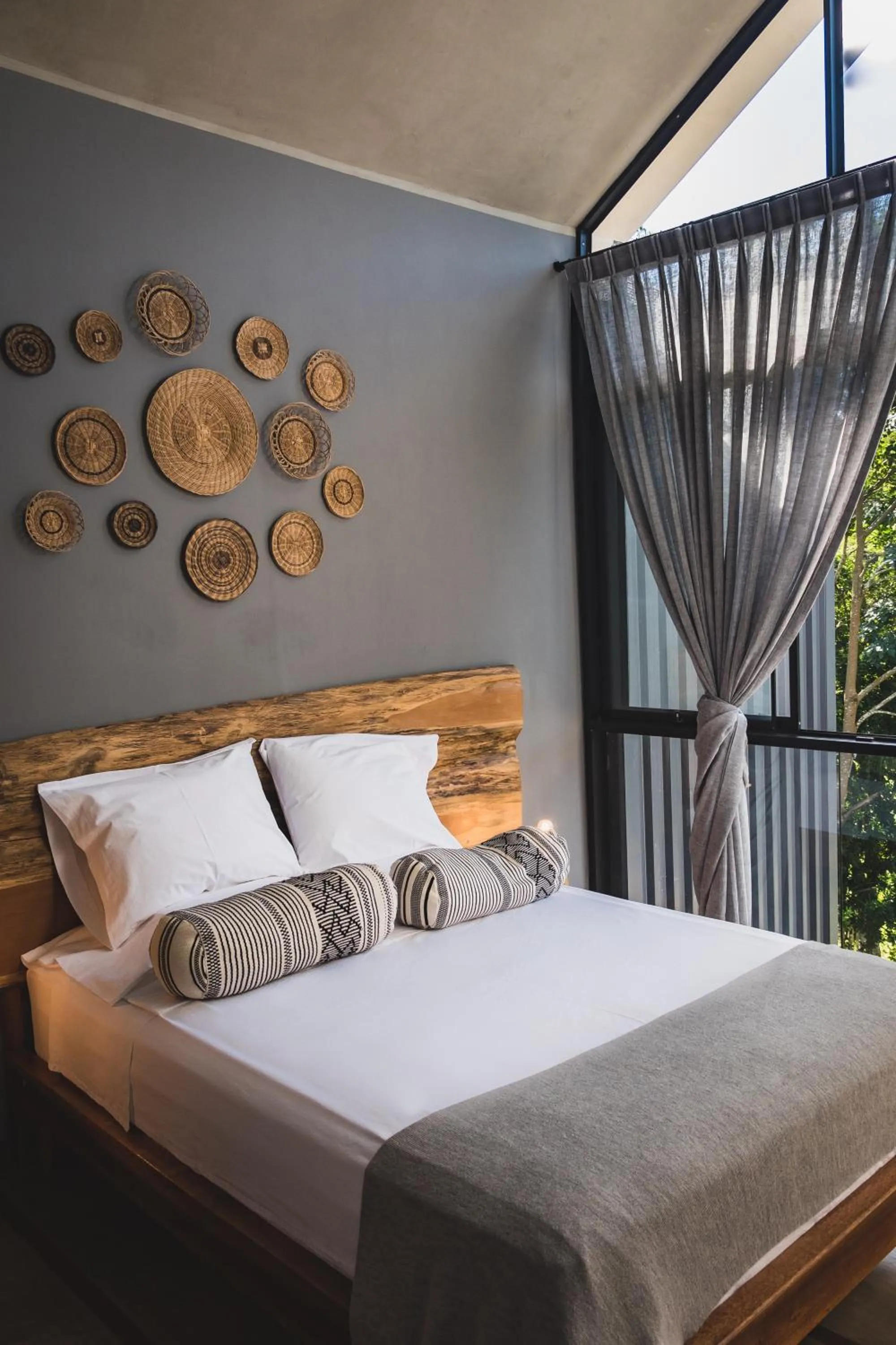 Bedroom, Bed in Enai