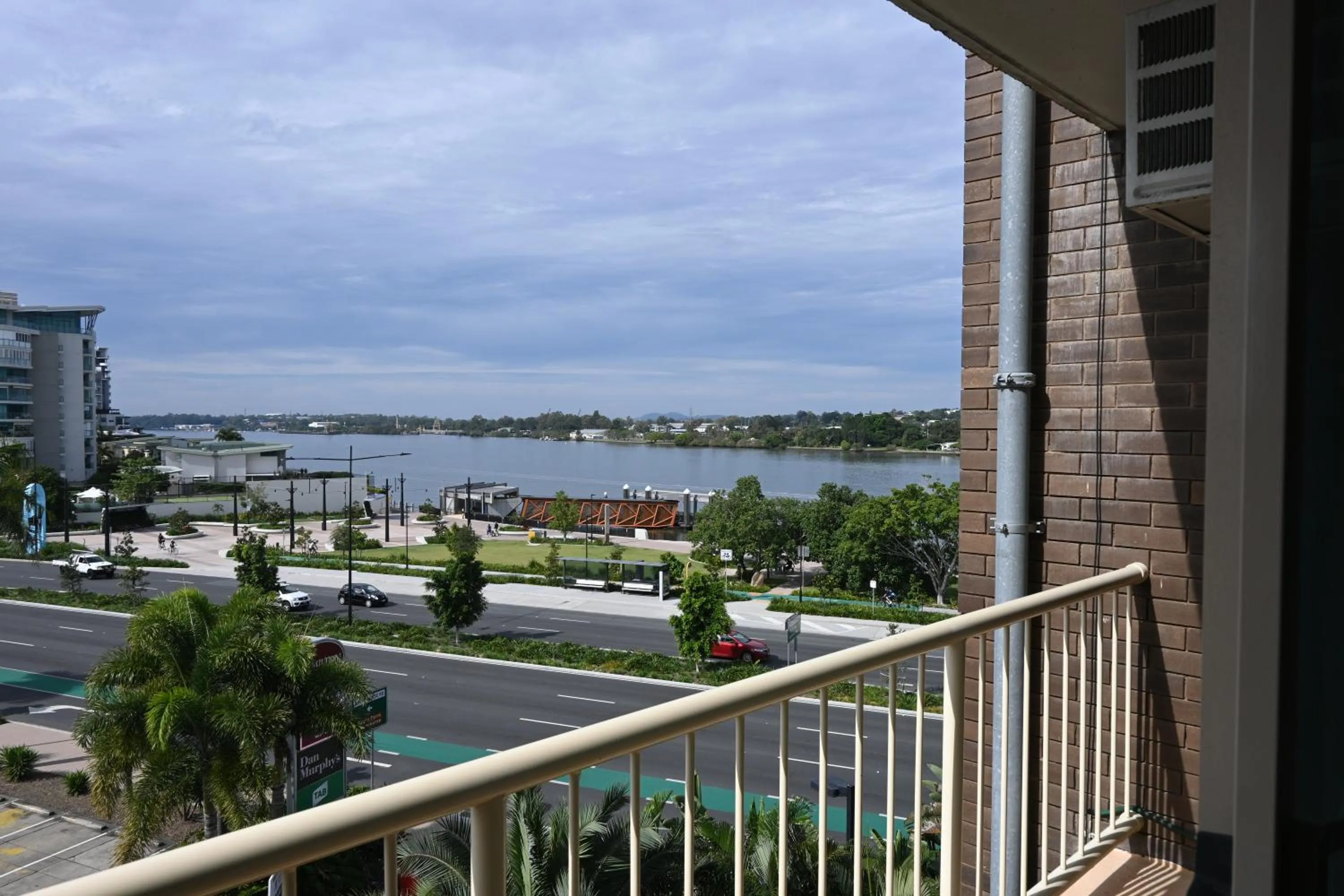 Sea view in Hamilton Motor Inn