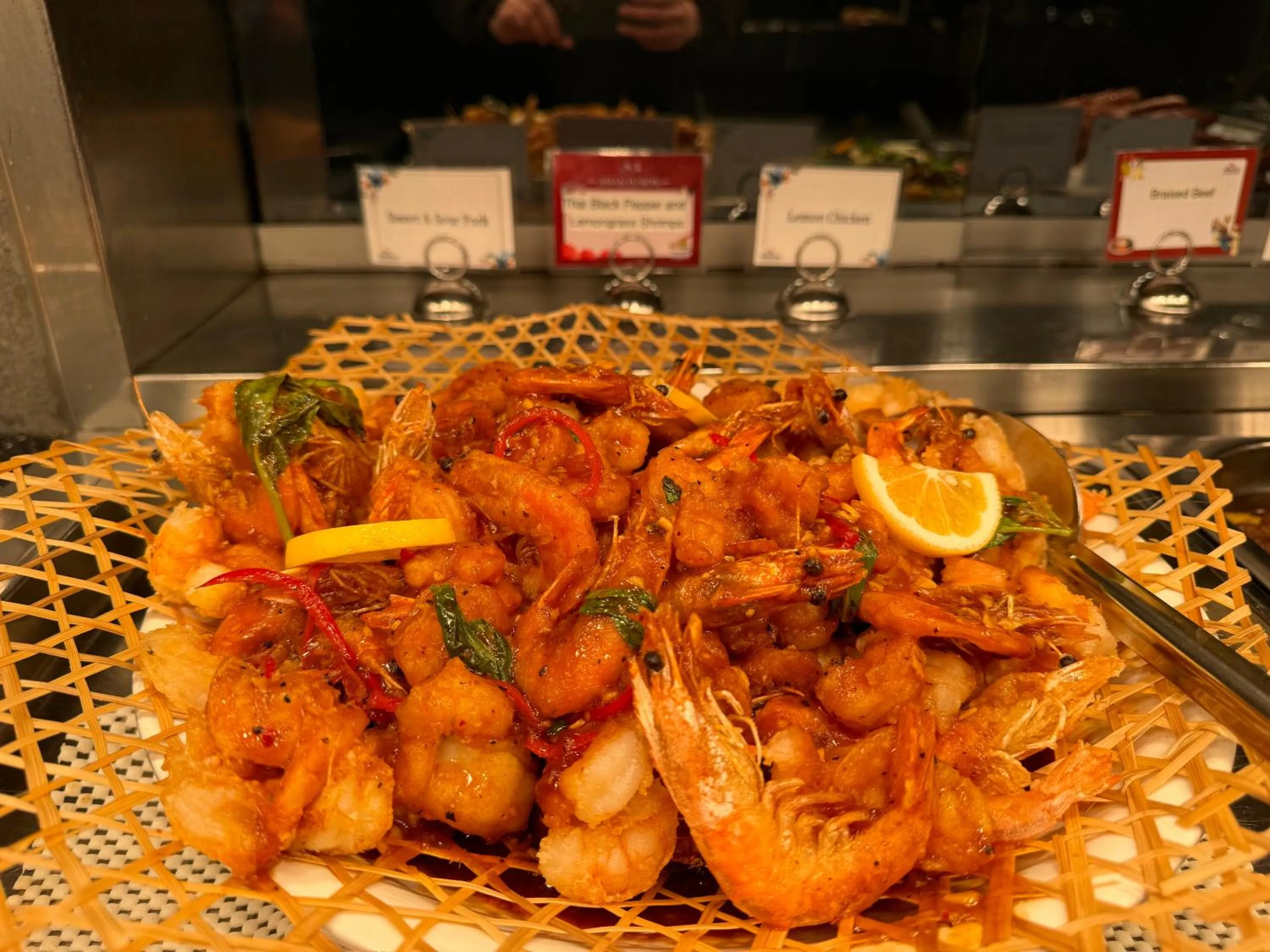 Restaurant/places to eat in The Garden Hotel