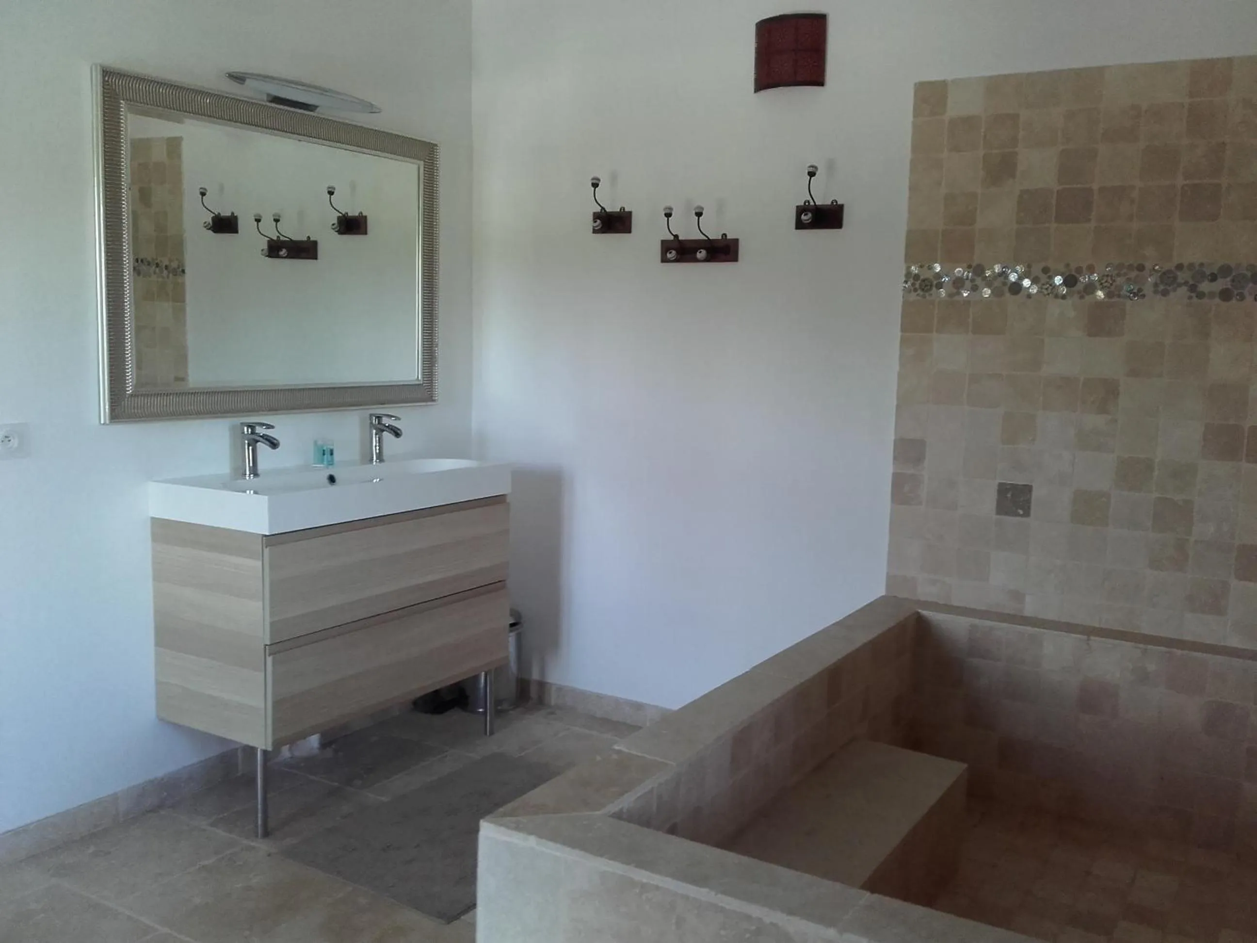 Bathroom in La Bastide de l'Oliveraie