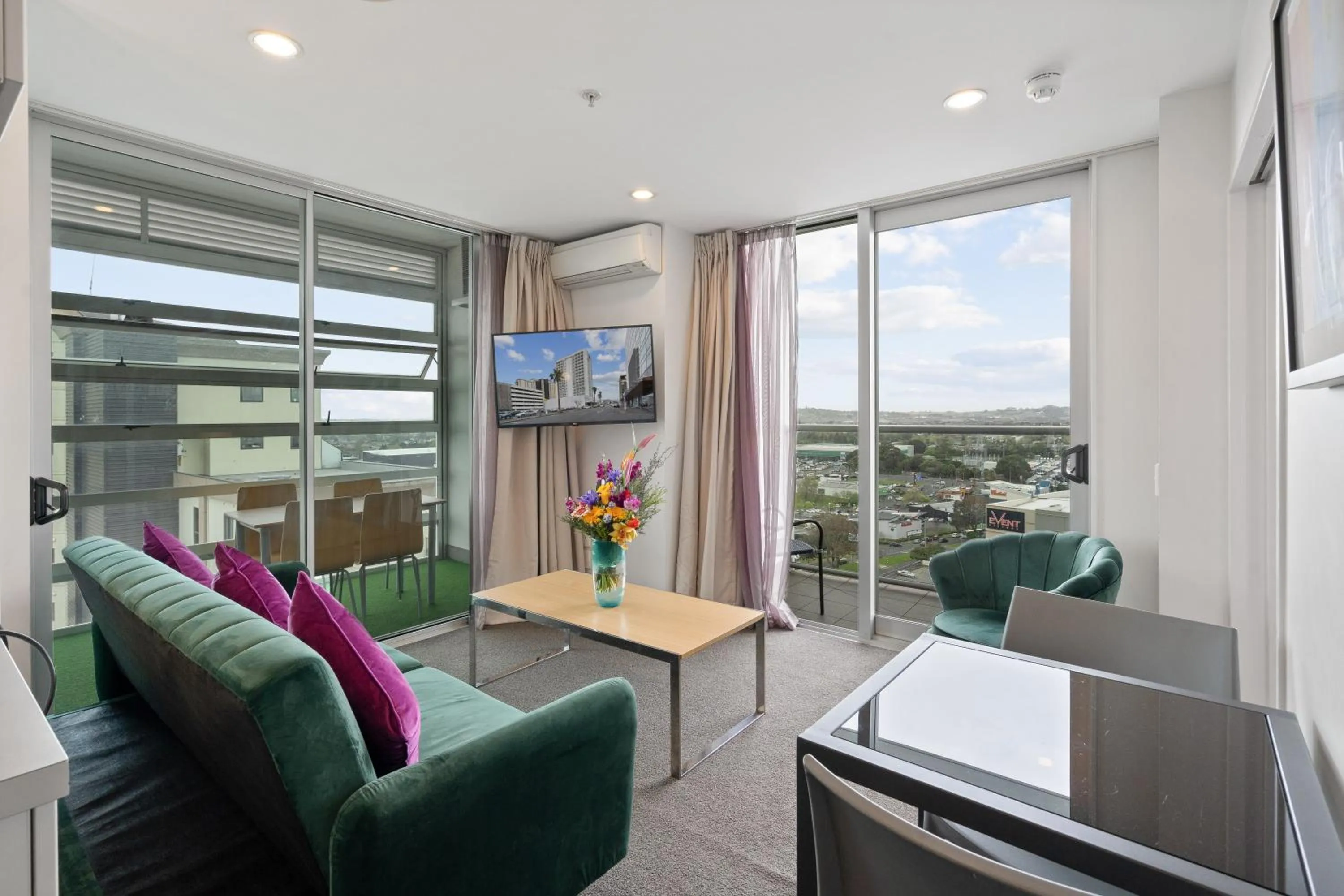 Living room in Proximity Apartments Manukau / Auckland Airport