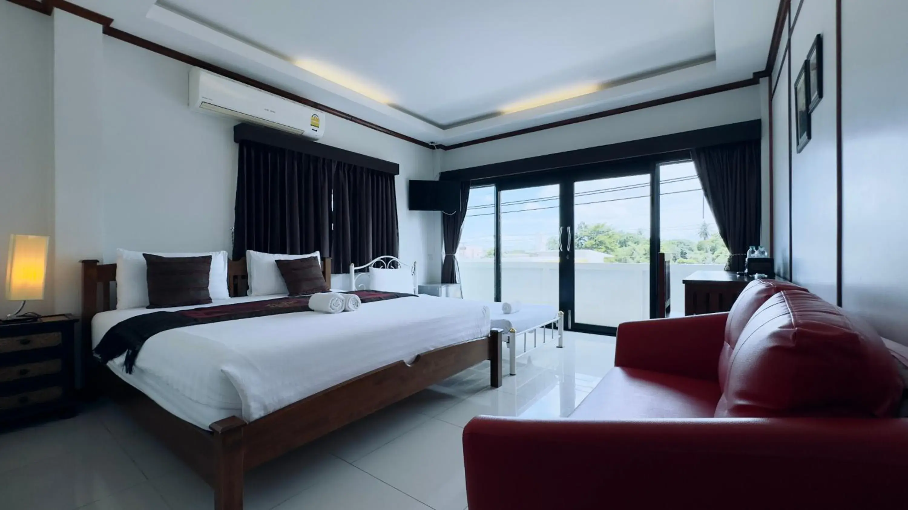 Deluxe Family Room in EZ House Deluxe Family Room in EZ House