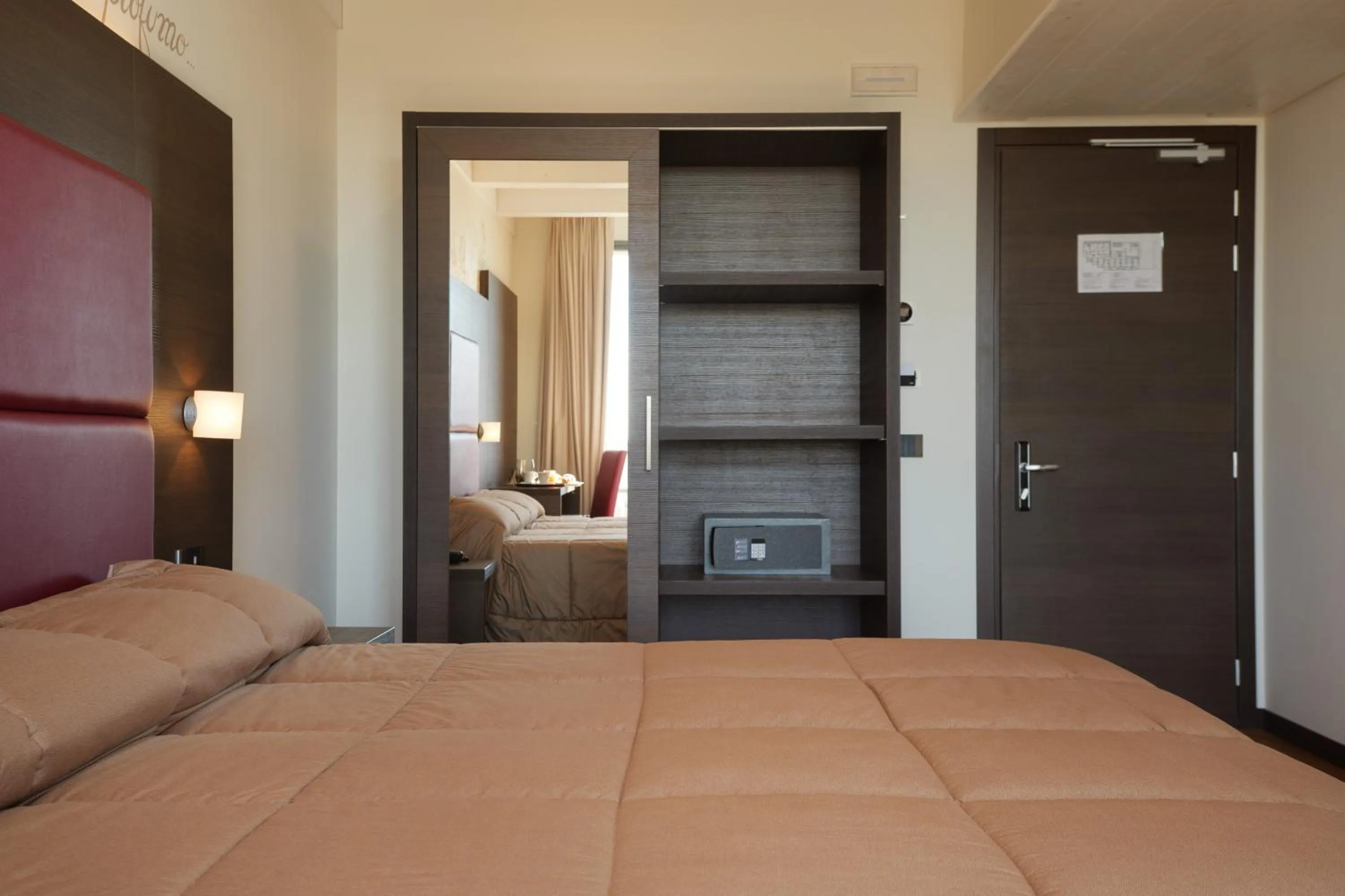 Bed in Hotel Ristorante Da Tonino