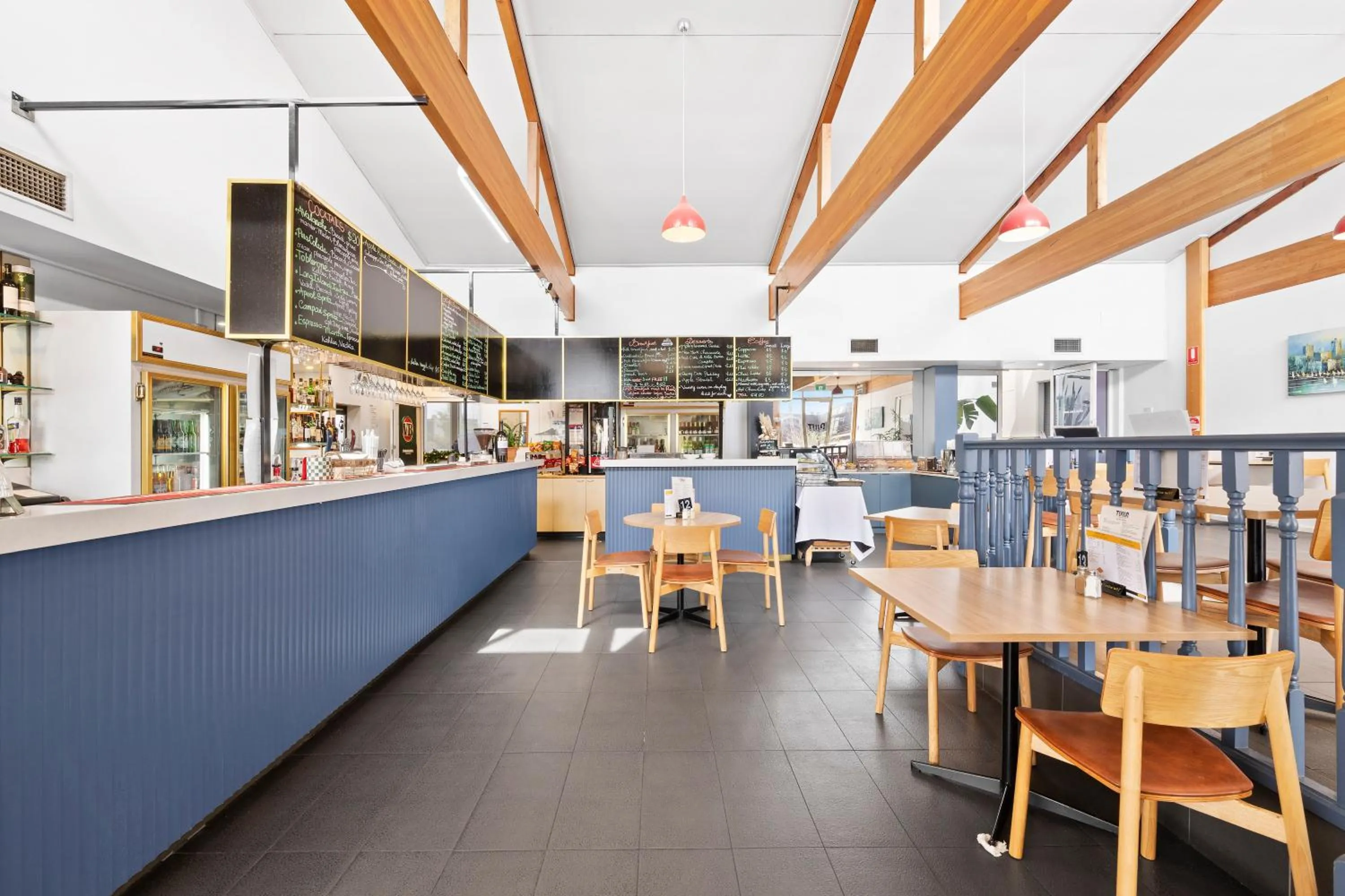 Lounge or bar in Ciloms Airport Lodge Melbourne Airport