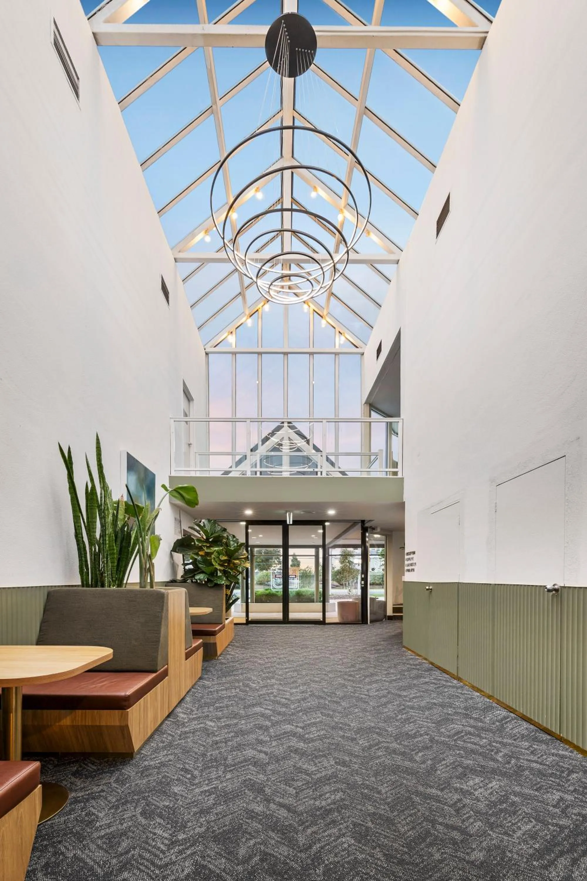 Lobby or reception in Ciloms Airport Lodge Melbourne Airport