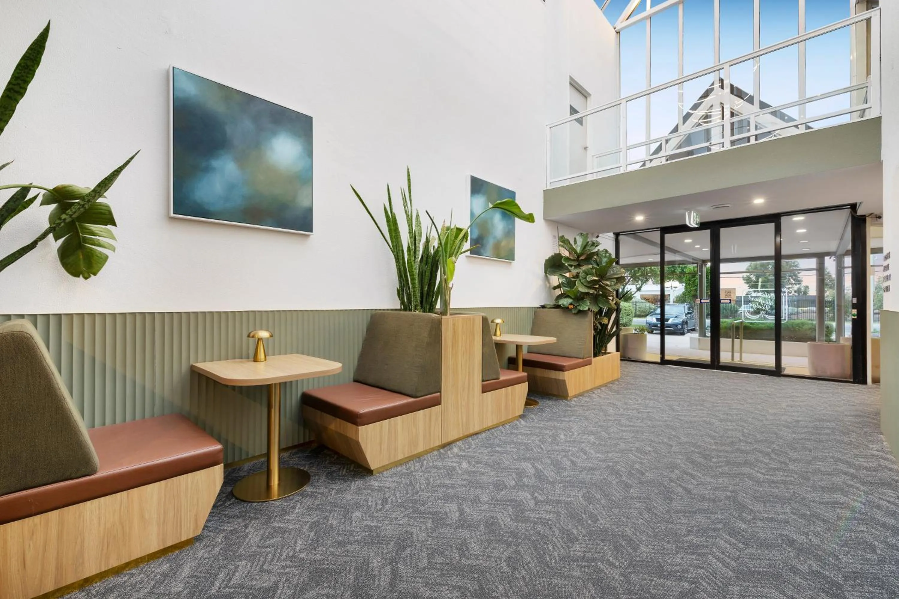 Lobby or reception in Ciloms Airport Lodge Melbourne Airport